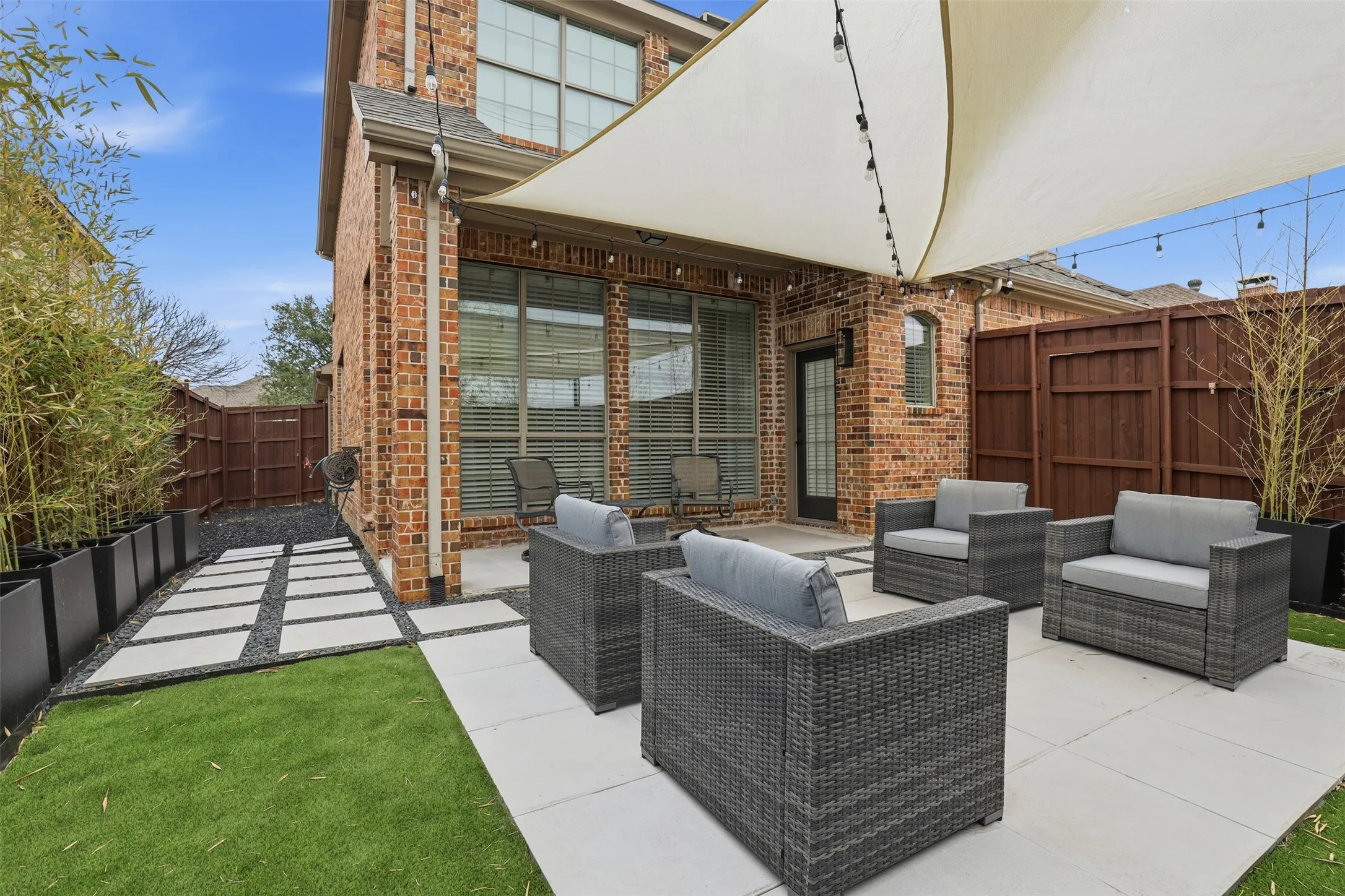 Single Family Residence For Rent in Collin County , 12173 BETHEL Drive, Frisco, Texas 75033, 4 Bedrooms, 3 Bathrooms, 2 Garage spaces, 2,919 Sqft, built in 2006, Price $5,500, mls#21300294, Real Estate Agent in Frisco, Homes For Rent in Collin county, Homes For Rent in Frisco, Realtor in Frisco Texas, Real Estate Brokerage Independent Realty Texas, Luminita Cordes Realtor