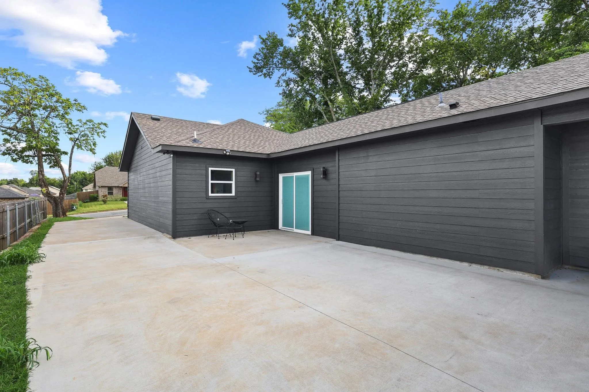 Single Family Residence For Sale in Grayson County , 709 Martin Luther King Street, Denison, Texas 75020, 3 Bedroom, 2 Bathroom, Garage spaces, 1,625 Sqft, built in 2026, mls#21298250, Real Estate Agent in Denison, Homes For Sale in Grayson county, Homes For Sale in Denison, Realtor in Denison Texas, Real Estate Brokerage Independent Realty Texas, Luminita Cordes Realtor