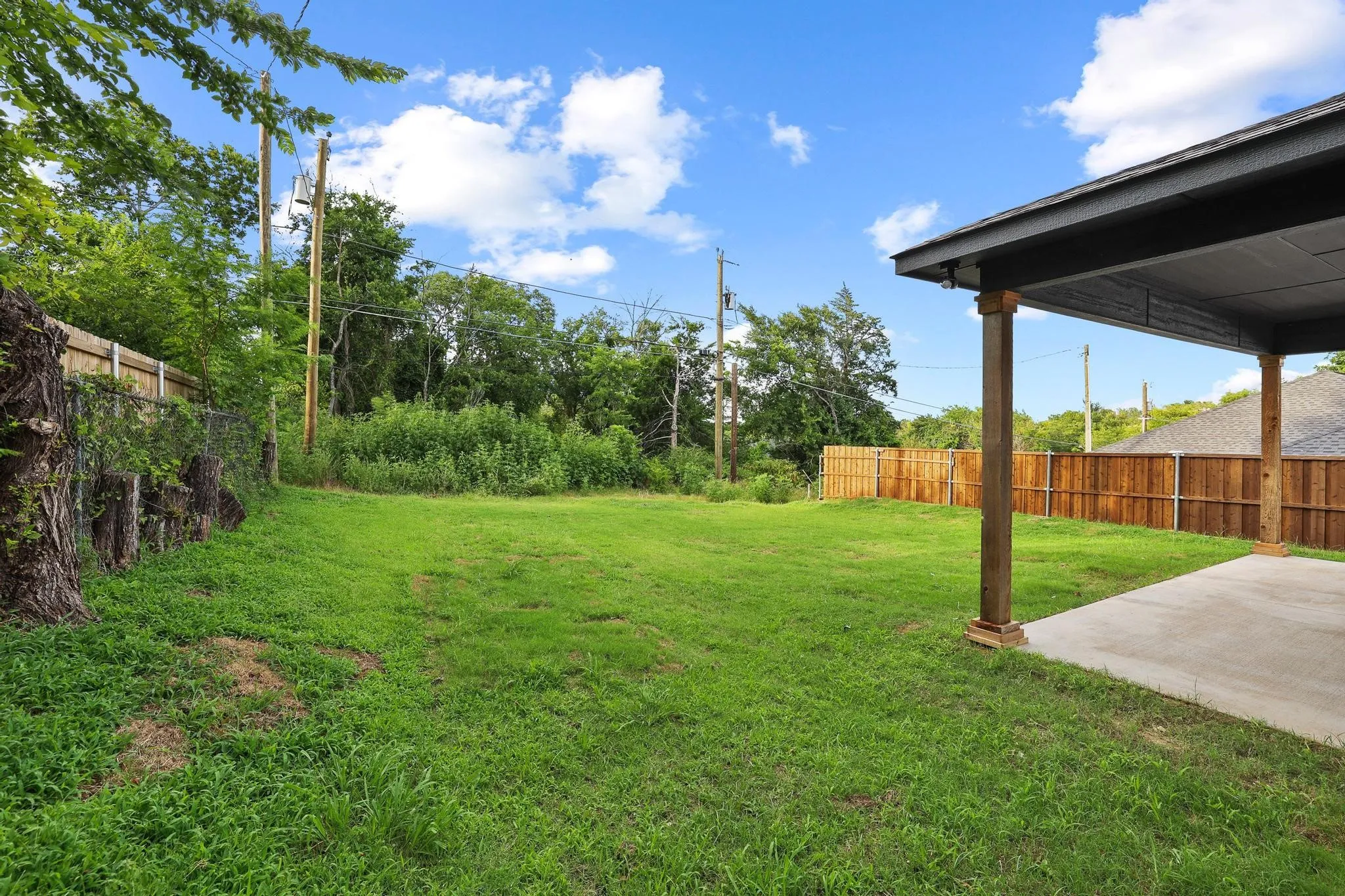 Single Family Residence For Sale in Grayson County , 709 Martin Luther King Street, Denison, Texas 75020, 3 Bedroom, 2 Bathroom, Garage spaces, 1,625 Sqft, built in 2026, mls#21298250, Real Estate Agent in Denison, Homes For Sale in Grayson county, Homes For Sale in Denison, Realtor in Denison Texas, Real Estate Brokerage Independent Realty Texas, Luminita Cordes Realtor