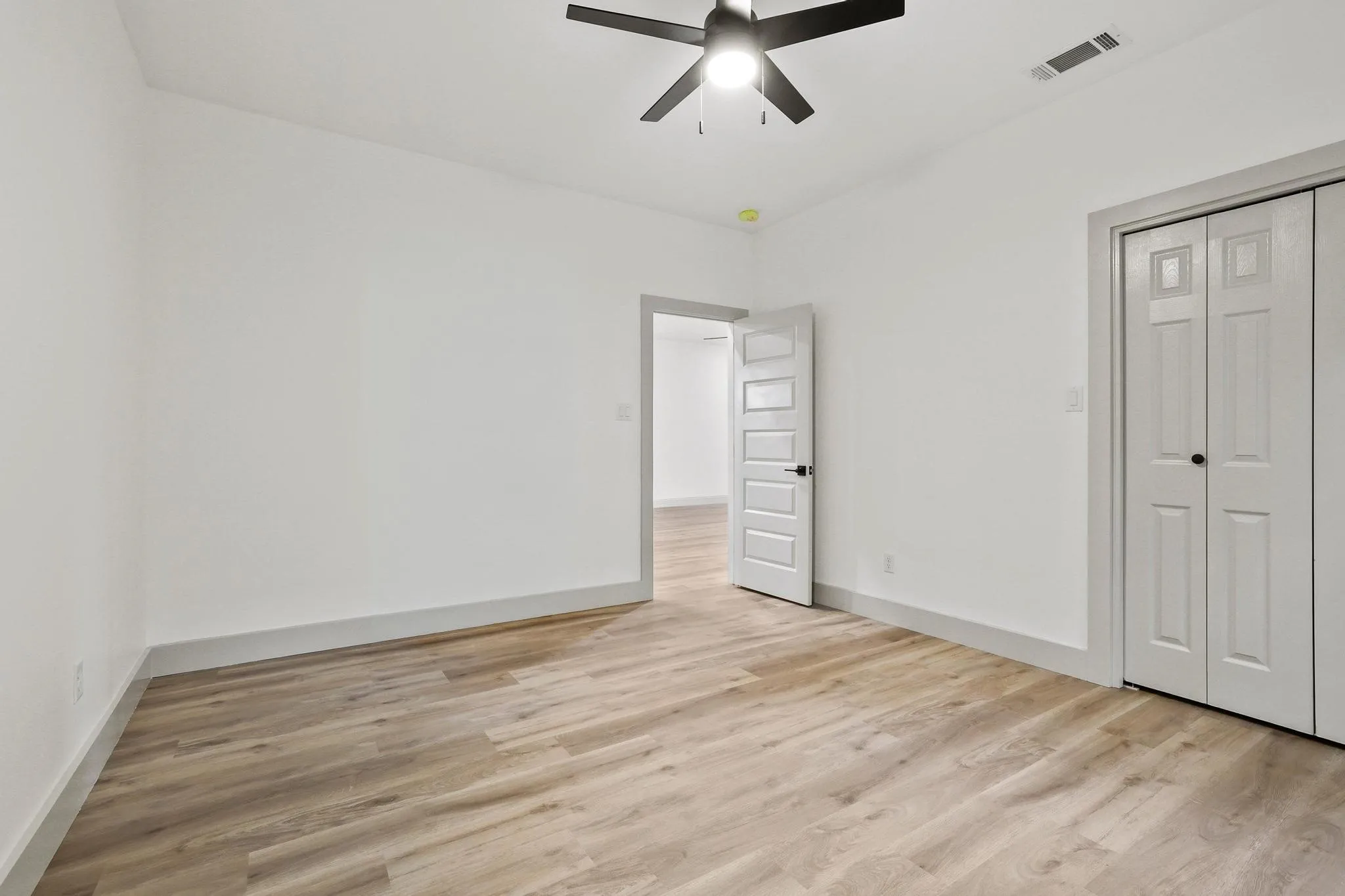 Single Family Residence For Sale in Grayson County , 709 Martin Luther King Street, Denison, Texas 75020, 3 Bedroom, 2 Bathroom, Garage spaces, 1,625 Sqft, built in 2026, mls#21298250, Real Estate Agent in Denison, Homes For Sale in Grayson county, Homes For Sale in Denison, Realtor in Denison Texas, Real Estate Brokerage Independent Realty Texas, Luminita Cordes Realtor