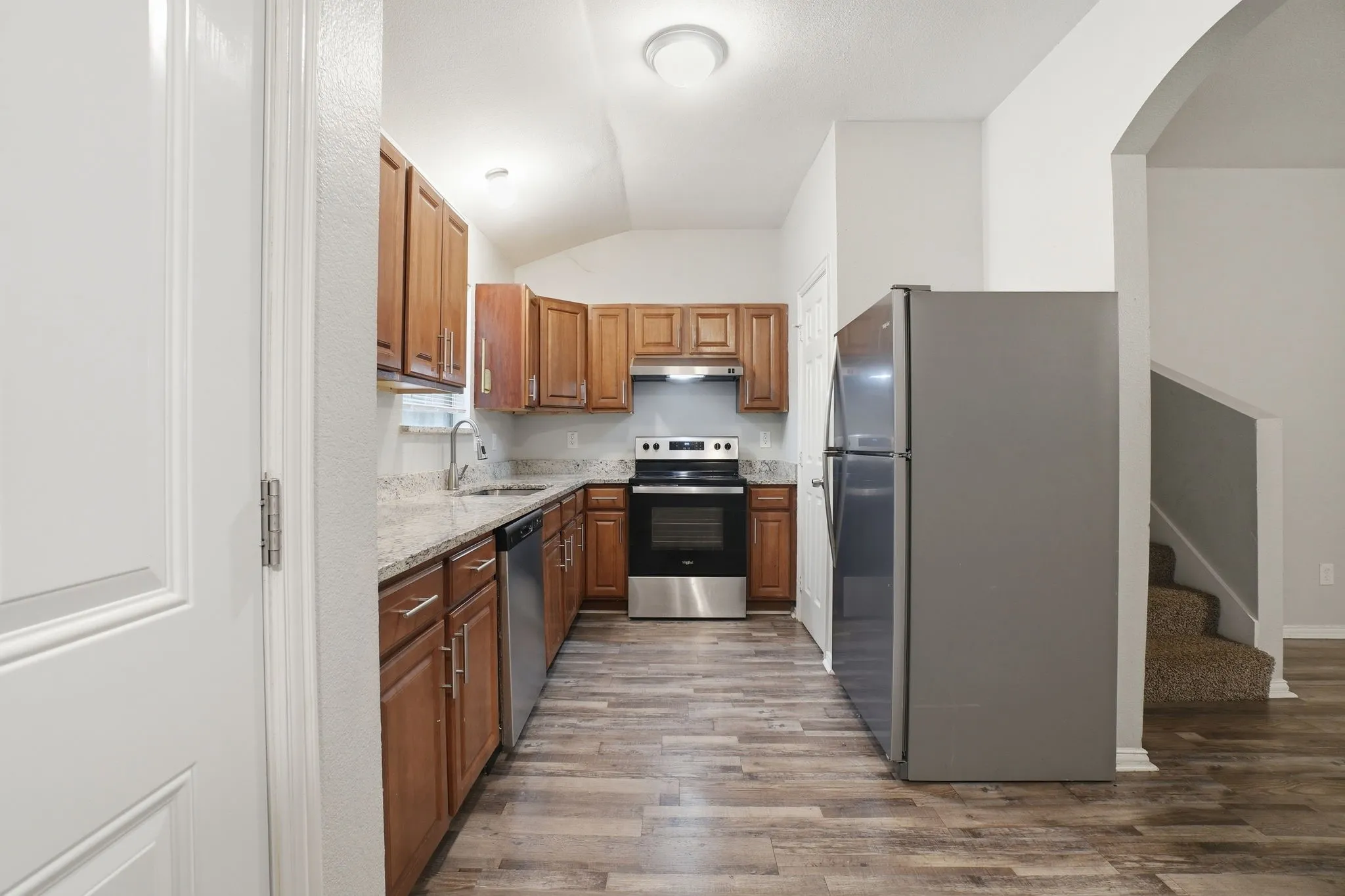 Townhouse For Sale in Dallas County , 202 Creek Cove Drive, Dallas, Texas 75217, 3 Bedroom, 3 Bathroom, 2 Garage spaces, 1,347 Sqft, built in 2006, mls#21299312, Real Estate Agent in Dallas, Homes For Sale in Dallas county, Homes For Sale in Dallas, Realtor in Dallas Texas, Real Estate Brokerage Independent Realty Texas, Luminita Cordes Realtor