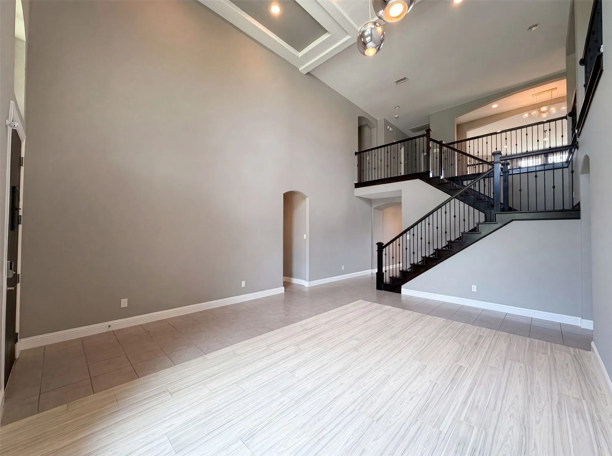 Single Family Residence For Sale in Dallas County , 7221 Durand Drive, Irving, Texas 75063, 6 Bedroom, 4 Bathroom, 2 Garage spaces, 5,125 Sqft, built in 2016, mls#21300307, Real Estate Agent in Irving, Homes For Sale in Dallas county, Homes For Sale in Irving, Realtor in Irving Texas, Real Estate Brokerage Independent Realty Texas, Luminita Cordes Realtor