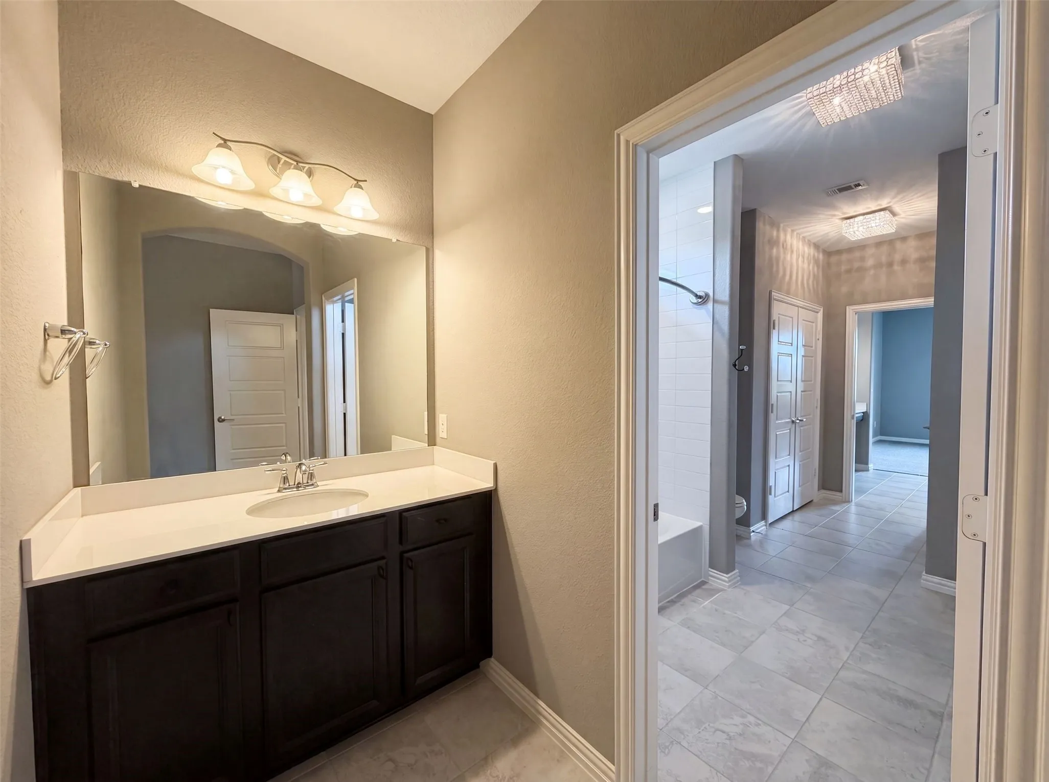 Single Family Residence For Sale in Dallas County , 7221 Durand Drive, Irving, Texas 75063, 6 Bedroom, 4 Bathroom, 2 Garage spaces, 5,125 Sqft, built in 2016, mls#21300307, Real Estate Agent in Irving, Homes For Sale in Dallas county, Homes For Sale in Irving, Realtor in Irving Texas, Real Estate Brokerage Independent Realty Texas, Luminita Cordes Realtor