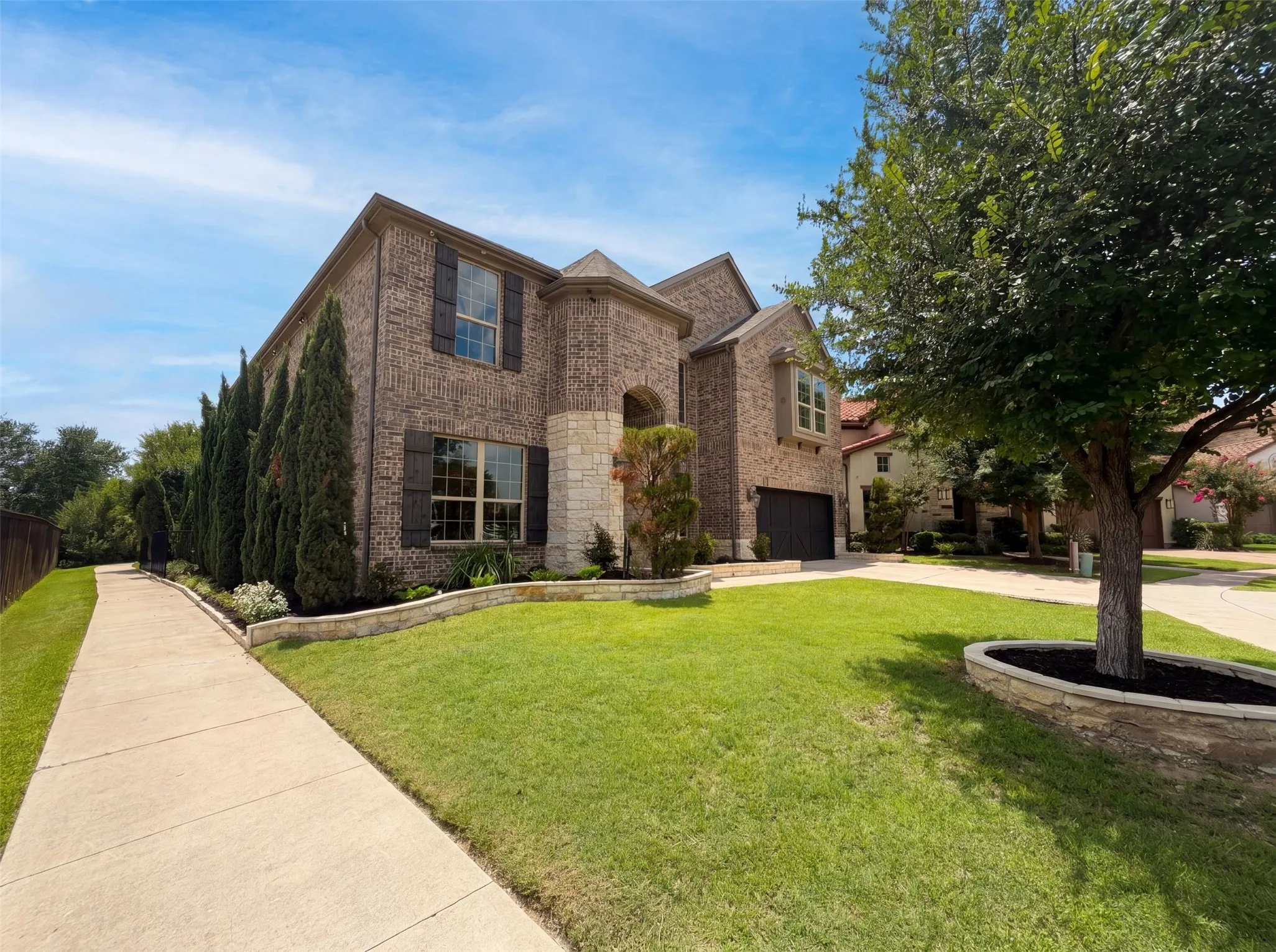 Single Family Residence For Sale in Dallas County , 7221 Durand Drive, Irving, Texas 75063, 6 Bedroom, 4 Bathroom, 2 Garage spaces, 5,125 Sqft, built in 2016, mls#21300307, Real Estate Agent in Irving, Homes For Sale in Dallas county, Homes For Sale in Irving, Realtor in Irving Texas, Real Estate Brokerage Independent Realty Texas, Luminita Cordes Realtor