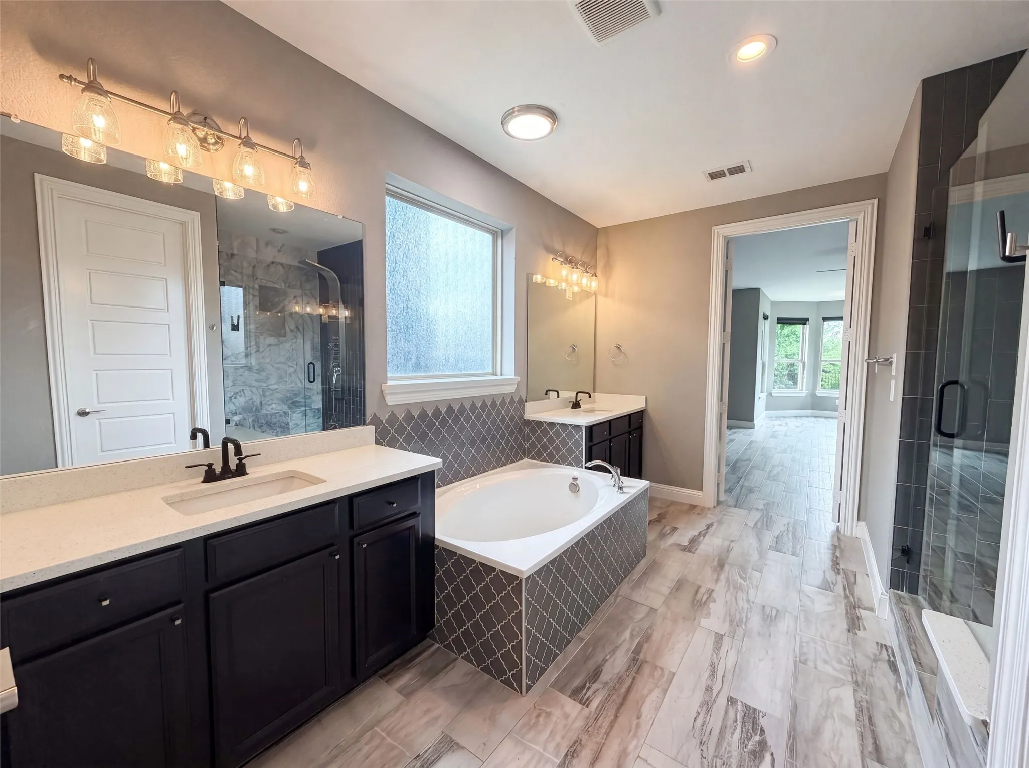 Single Family Residence For Sale in Dallas County , 7221 Durand Drive, Irving, Texas 75063, 6 Bedroom, 4 Bathroom, 2 Garage spaces, 5,125 Sqft, built in 2016, mls#21300307, Real Estate Agent in Irving, Homes For Sale in Dallas county, Homes For Sale in Irving, Realtor in Irving Texas, Real Estate Brokerage Independent Realty Texas, Luminita Cordes Realtor
