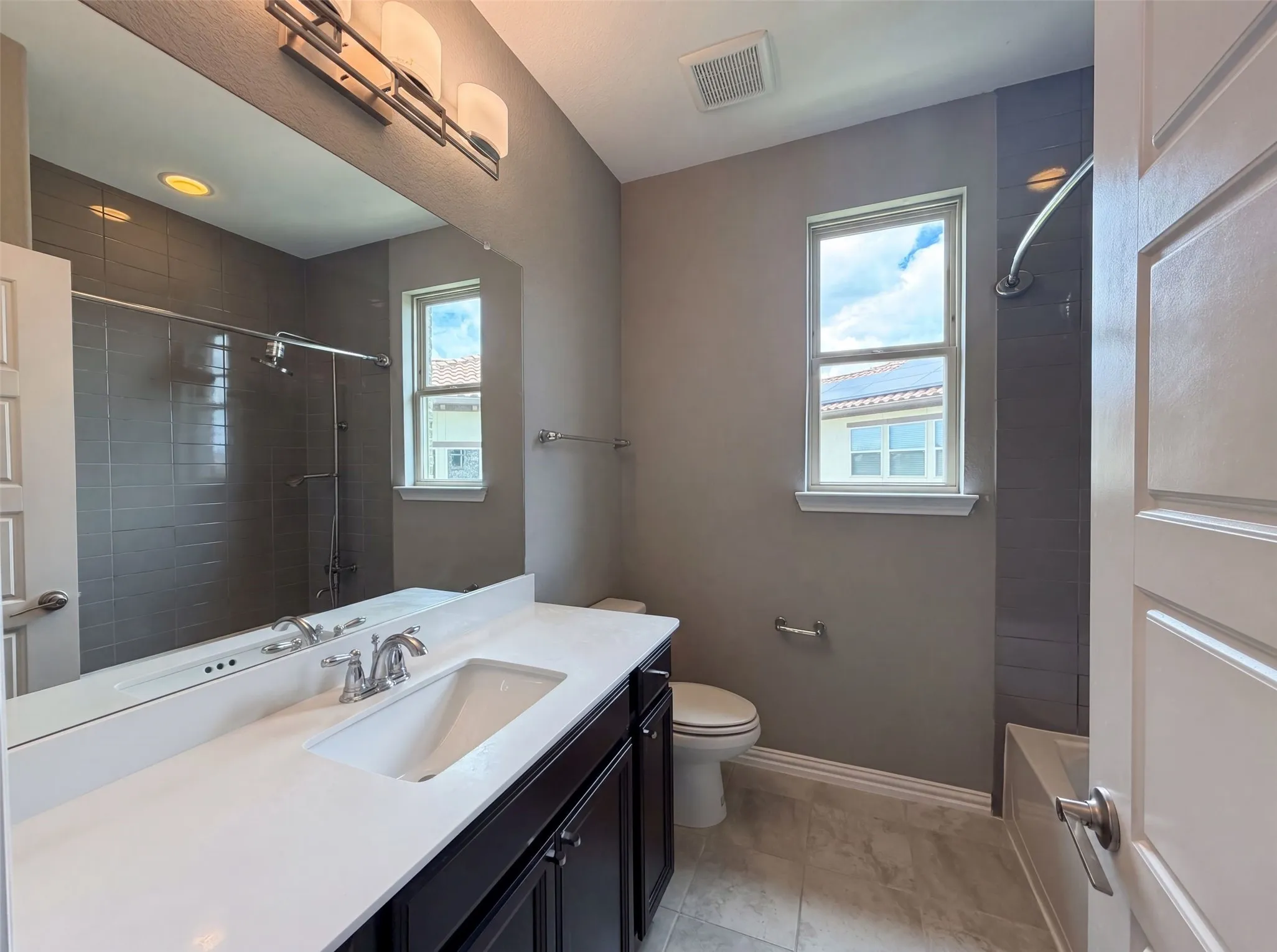 Single Family Residence For Sale in Dallas County , 7221 Durand Drive, Irving, Texas 75063, 6 Bedroom, 4 Bathroom, 2 Garage spaces, 5,125 Sqft, built in 2016, mls#21300307, Real Estate Agent in Irving, Homes For Sale in Dallas county, Homes For Sale in Irving, Realtor in Irving Texas, Real Estate Brokerage Independent Realty Texas, Luminita Cordes Realtor