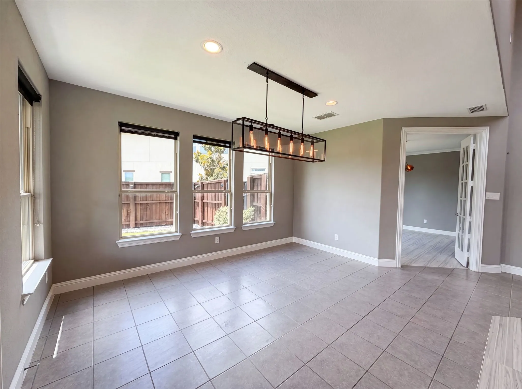 Single Family Residence For Sale in Dallas County , 7221 Durand Drive, Irving, Texas 75063, 6 Bedroom, 4 Bathroom, 2 Garage spaces, 5,125 Sqft, built in 2016, mls#21300307, Real Estate Agent in Irving, Homes For Sale in Dallas county, Homes For Sale in Irving, Realtor in Irving Texas, Real Estate Brokerage Independent Realty Texas, Luminita Cordes Realtor