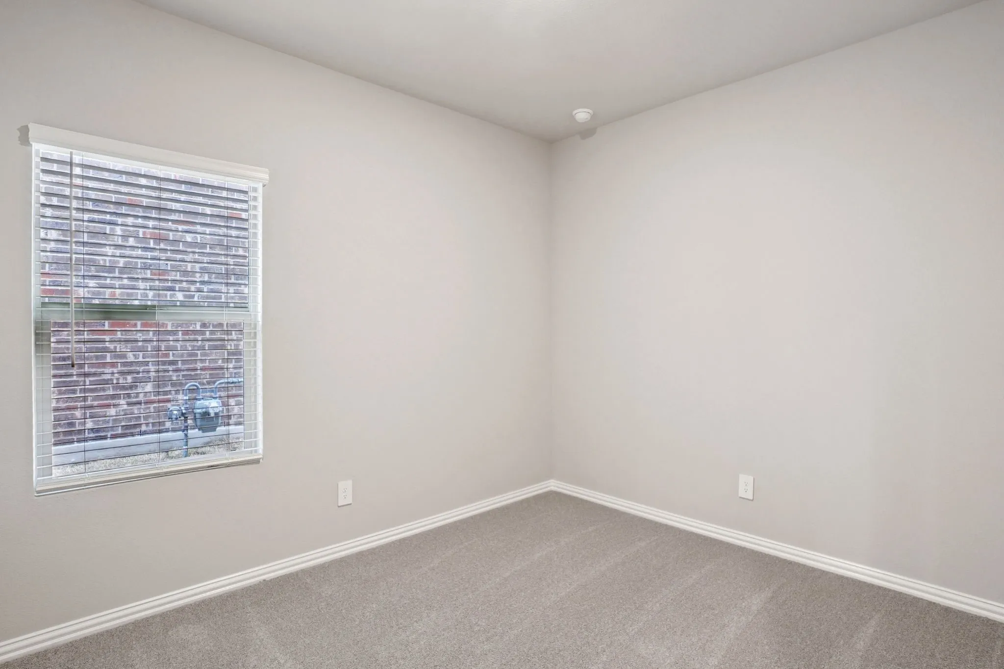 Photo is not of the actual home, but is an inspirational photo of builder’s model home and may depict options, furnishings, and/or decorator features that are not included.