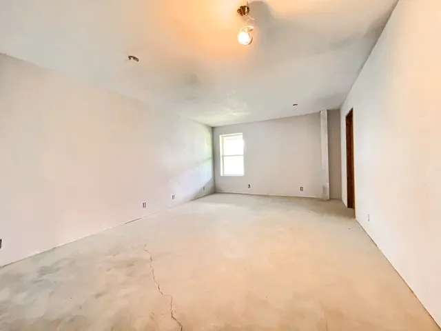huge bedroom with walk in closet