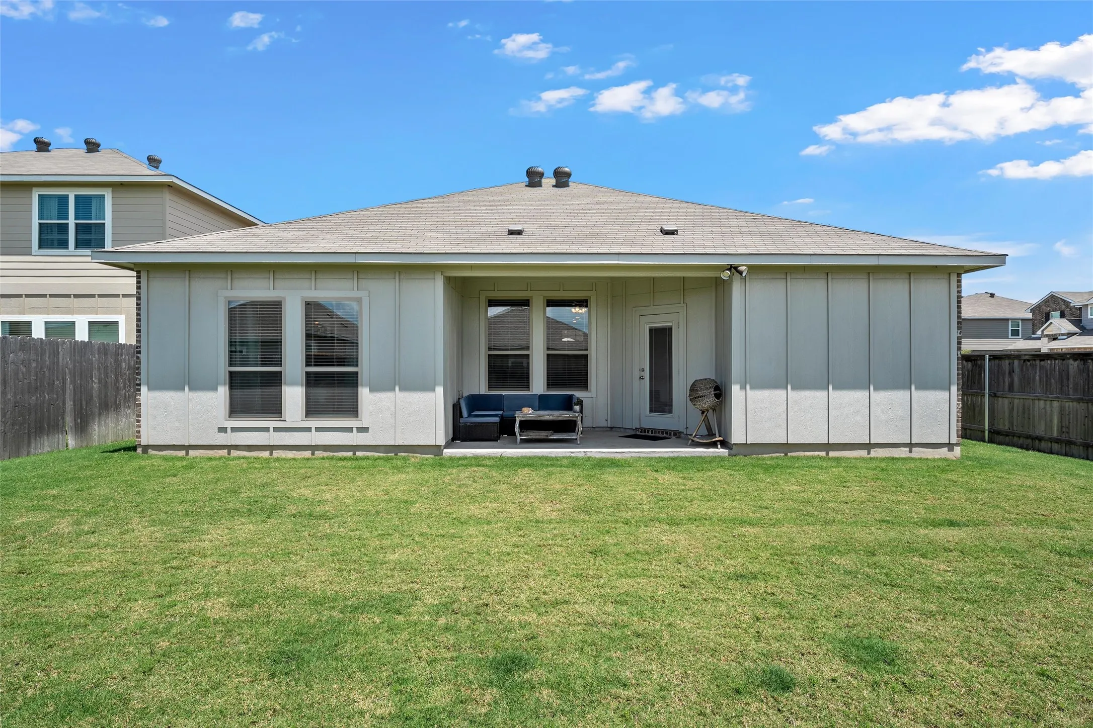 Single Family Residence For Sale in Mc Lennan County , 11100 Solar Street, Waco, Texas 76655, 4 Bedroom, 2 Bathroom, 2 Garage spaces, 1,659 Sqft, built in 2022, mls#21298729, Real Estate Agent in Waco, Homes For Sale in Mc Lennan county, Homes For Sale in Waco, Realtor in Waco Texas, Real Estate Brokerage Independent Realty Texas, Luminita Cordes Realtor
