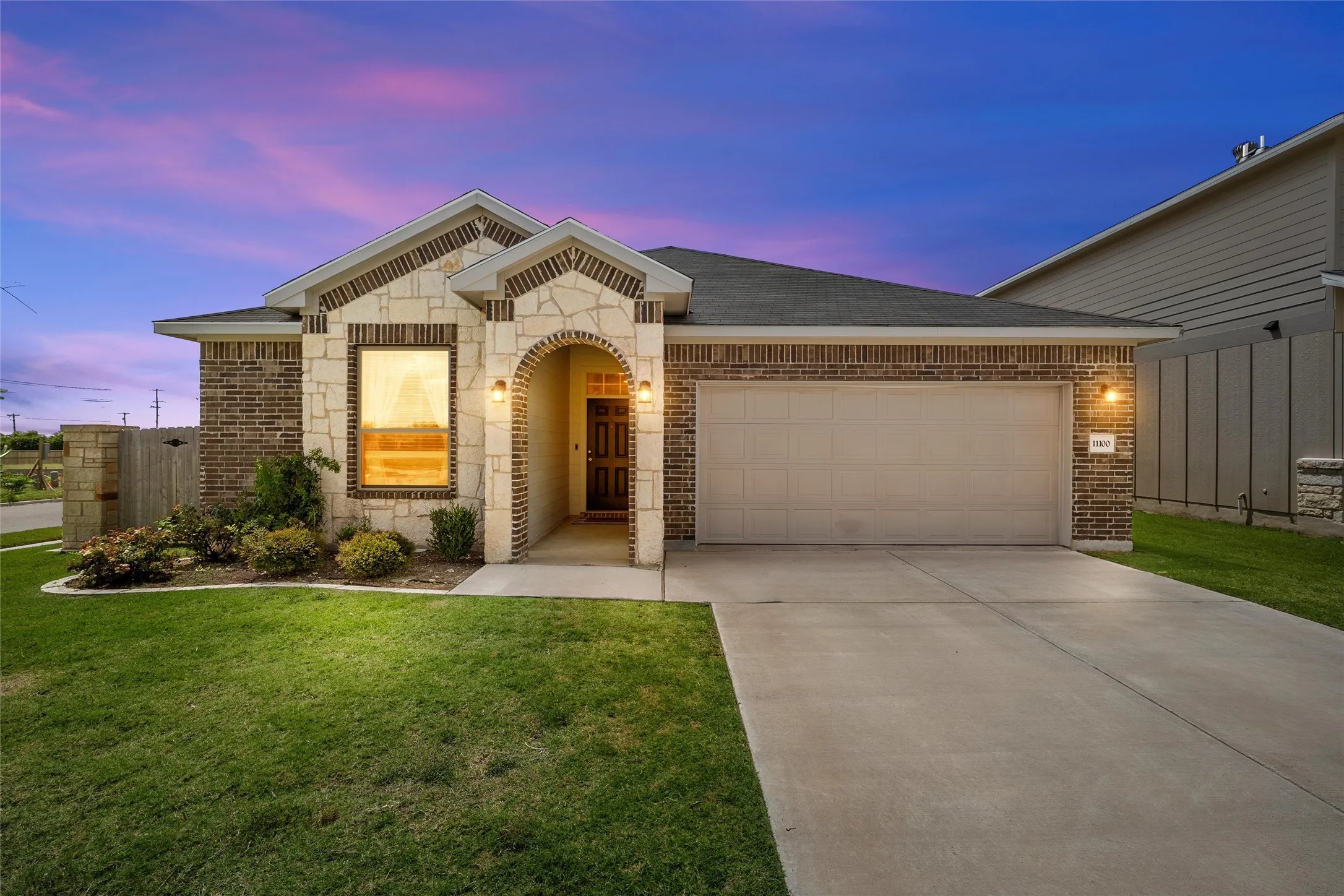 Single Family Residence For Sale in Mc Lennan County , 11100 Solar Street, Waco, Texas 76655, 4 Bedroom, 2 Bathroom, 2 Garage spaces, 1,659 Sqft, built in 2022, mls#21298729, Real Estate Agent in Waco, Homes For Sale in Mc Lennan county, Homes For Sale in Waco, Realtor in Waco Texas, Real Estate Brokerage Independent Realty Texas, Luminita Cordes Realtor