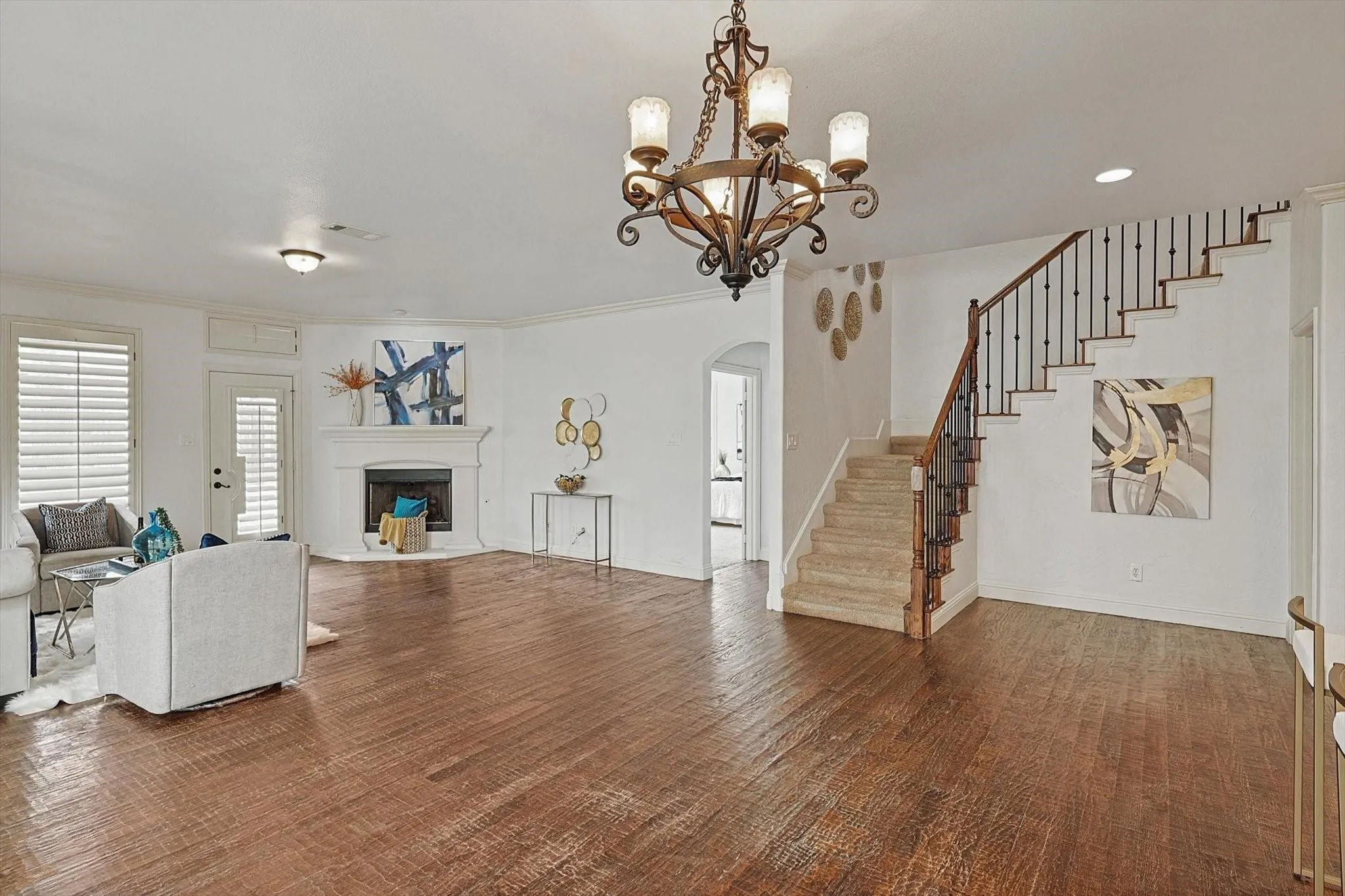 Single Family Residence For Rent in Collin County , 7700 Chief Spotted Tail Drive, Mc Kinney, Texas 75070, 5 Bedroom, 5 Bathroom, 2 Garage spaces, 3,920 Sqft, built in 2007, mls#21299746, Real Estate Agent in Mc Kinney, Homes For Rent in Collin county, Homes For Rent in Mc Kinney, Realtor in Mc Kinney Texas, Real Estate Brokerage Independent Realty Texas, Luminita Cordes Realtor