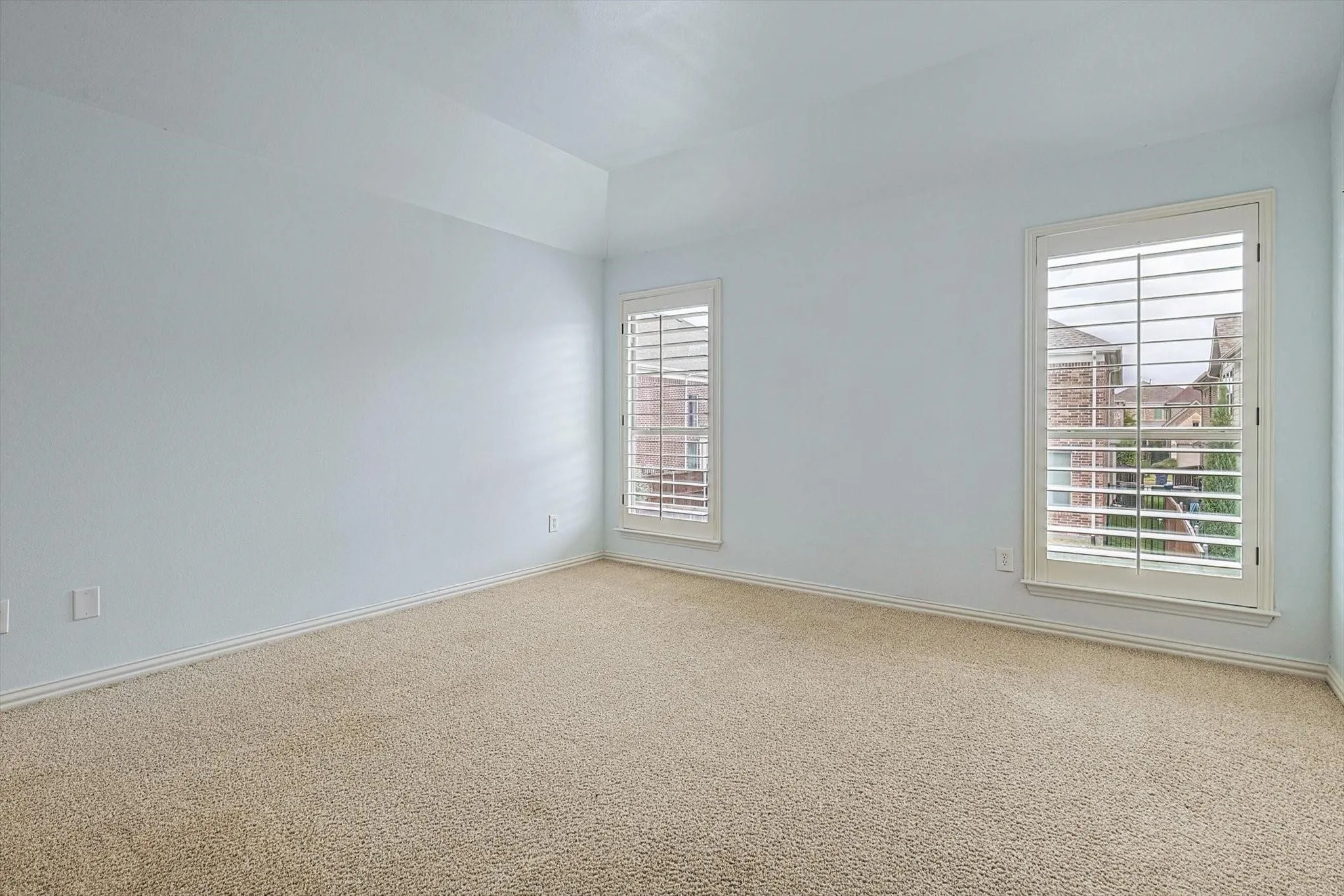 Single Family Residence For Rent in Collin County , 7700 Chief Spotted Tail Drive, Mc Kinney, Texas 75070, 5 Bedroom, 5 Bathroom, 2 Garage spaces, 3,920 Sqft, built in 2007, mls#21299746, Real Estate Agent in Mc Kinney, Homes For Rent in Collin county, Homes For Rent in Mc Kinney, Realtor in Mc Kinney Texas, Real Estate Brokerage Independent Realty Texas, Luminita Cordes Realtor