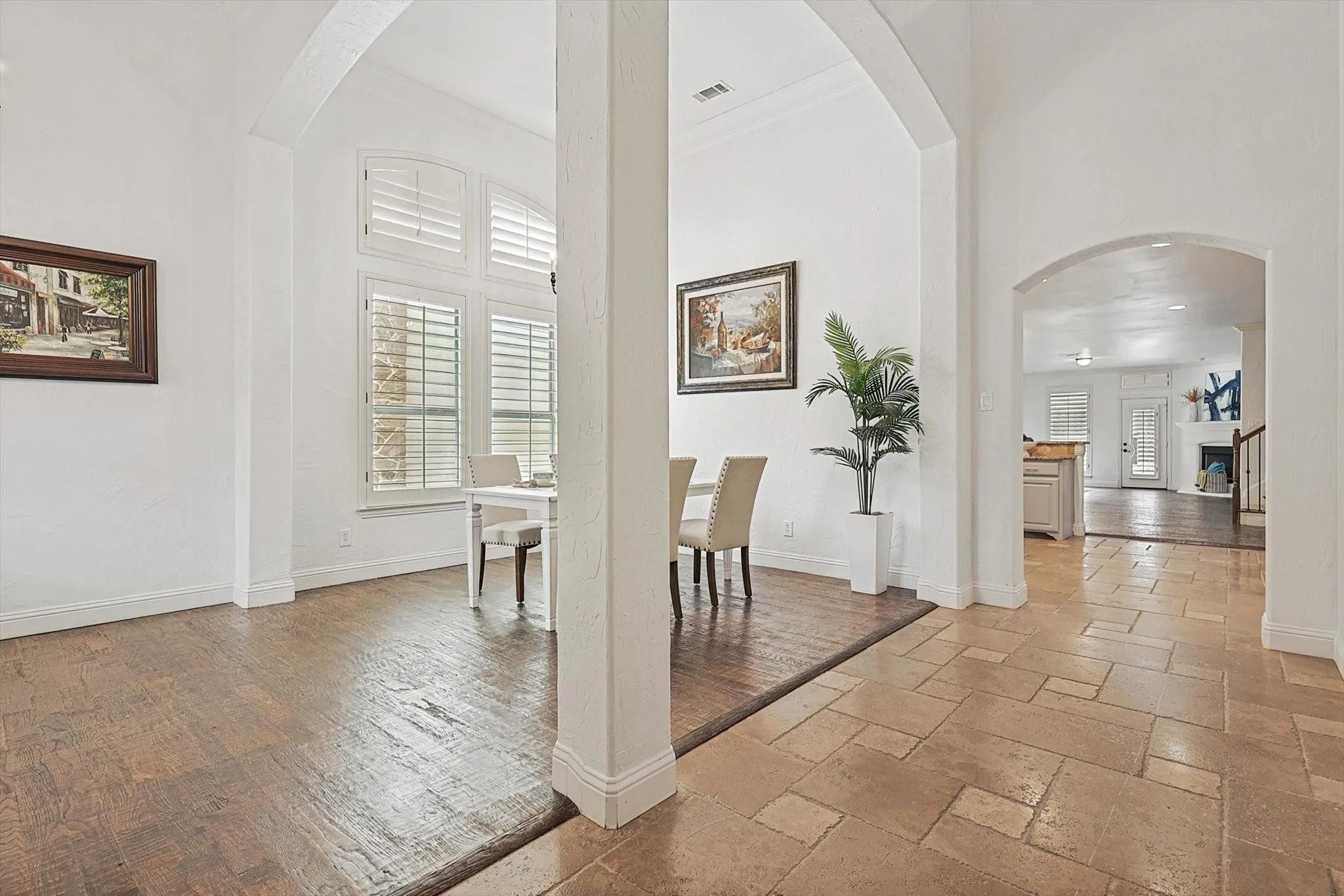Single Family Residence For Rent in Collin County , 7700 Chief Spotted Tail Drive, Mc Kinney, Texas 75070, 5 Bedroom, 5 Bathroom, 2 Garage spaces, 3,920 Sqft, built in 2007, mls#21299746, Real Estate Agent in Mc Kinney, Homes For Rent in Collin county, Homes For Rent in Mc Kinney, Realtor in Mc Kinney Texas, Real Estate Brokerage Independent Realty Texas, Luminita Cordes Realtor