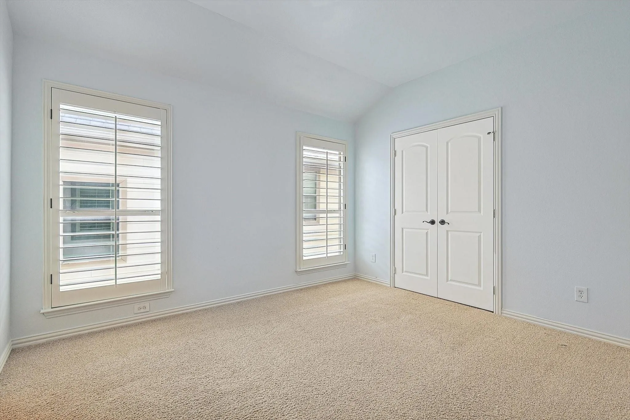 Single Family Residence For Rent in Collin County , 7700 Chief Spotted Tail Drive, Mc Kinney, Texas 75070, 5 Bedroom, 5 Bathroom, 2 Garage spaces, 3,920 Sqft, built in 2007, mls#21299746, Real Estate Agent in Mc Kinney, Homes For Rent in Collin county, Homes For Rent in Mc Kinney, Realtor in Mc Kinney Texas, Real Estate Brokerage Independent Realty Texas, Luminita Cordes Realtor