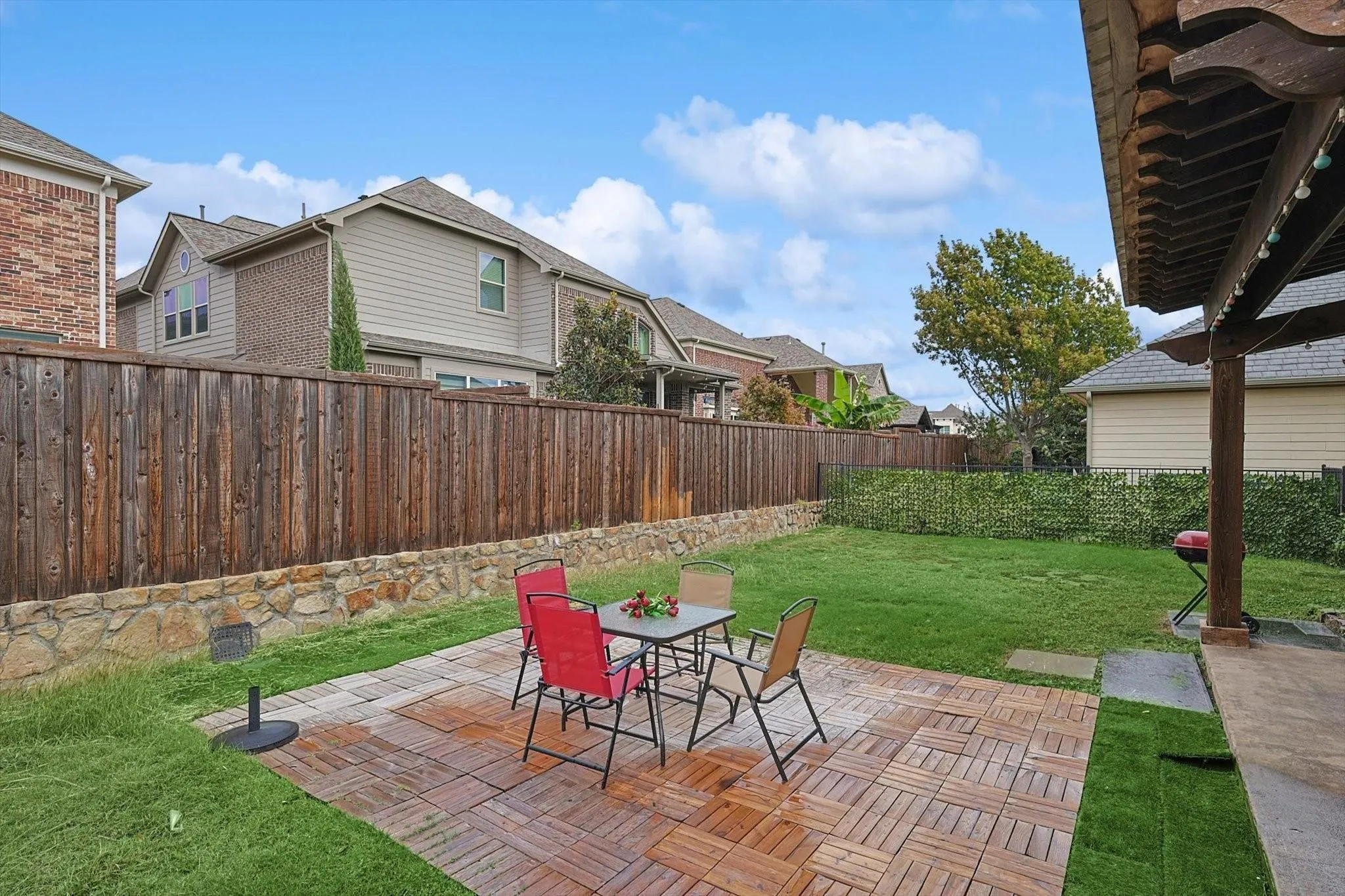 Single Family Residence For Rent in Collin County , 7700 Chief Spotted Tail Drive, Mc Kinney, Texas 75070, 5 Bedroom, 5 Bathroom, 2 Garage spaces, 3,920 Sqft, built in 2007, mls#21299746, Real Estate Agent in Mc Kinney, Homes For Rent in Collin county, Homes For Rent in Mc Kinney, Realtor in Mc Kinney Texas, Real Estate Brokerage Independent Realty Texas, Luminita Cordes Realtor