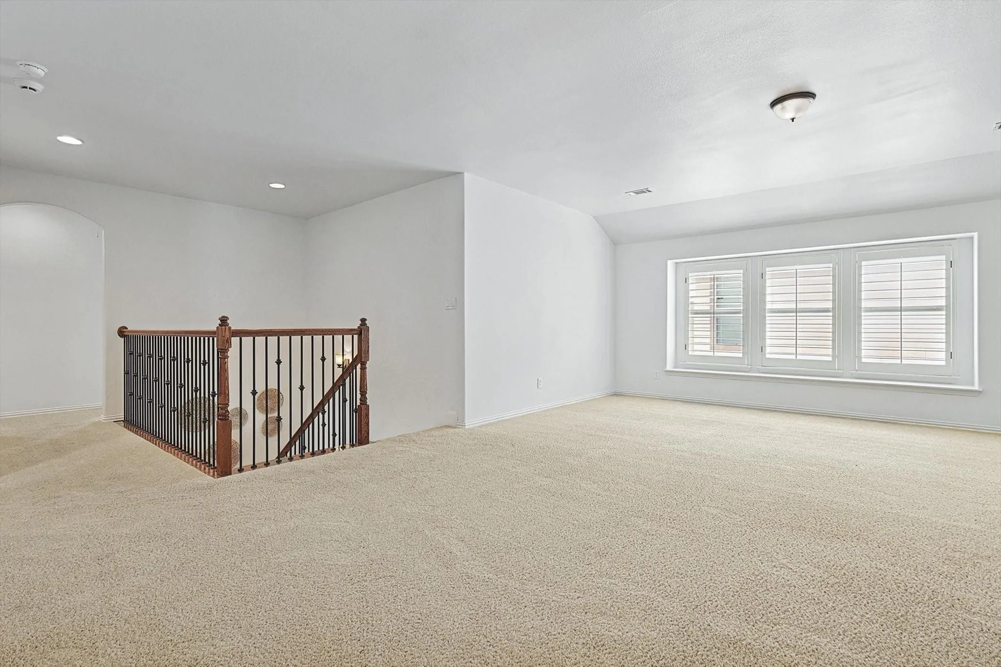 Single Family Residence For Rent in Collin County , 7700 Chief Spotted Tail Drive, Mc Kinney, Texas 75070, 5 Bedroom, 5 Bathroom, 2 Garage spaces, 3,920 Sqft, built in 2007, mls#21299746, Real Estate Agent in Mc Kinney, Homes For Rent in Collin county, Homes For Rent in Mc Kinney, Realtor in Mc Kinney Texas, Real Estate Brokerage Independent Realty Texas, Luminita Cordes Realtor