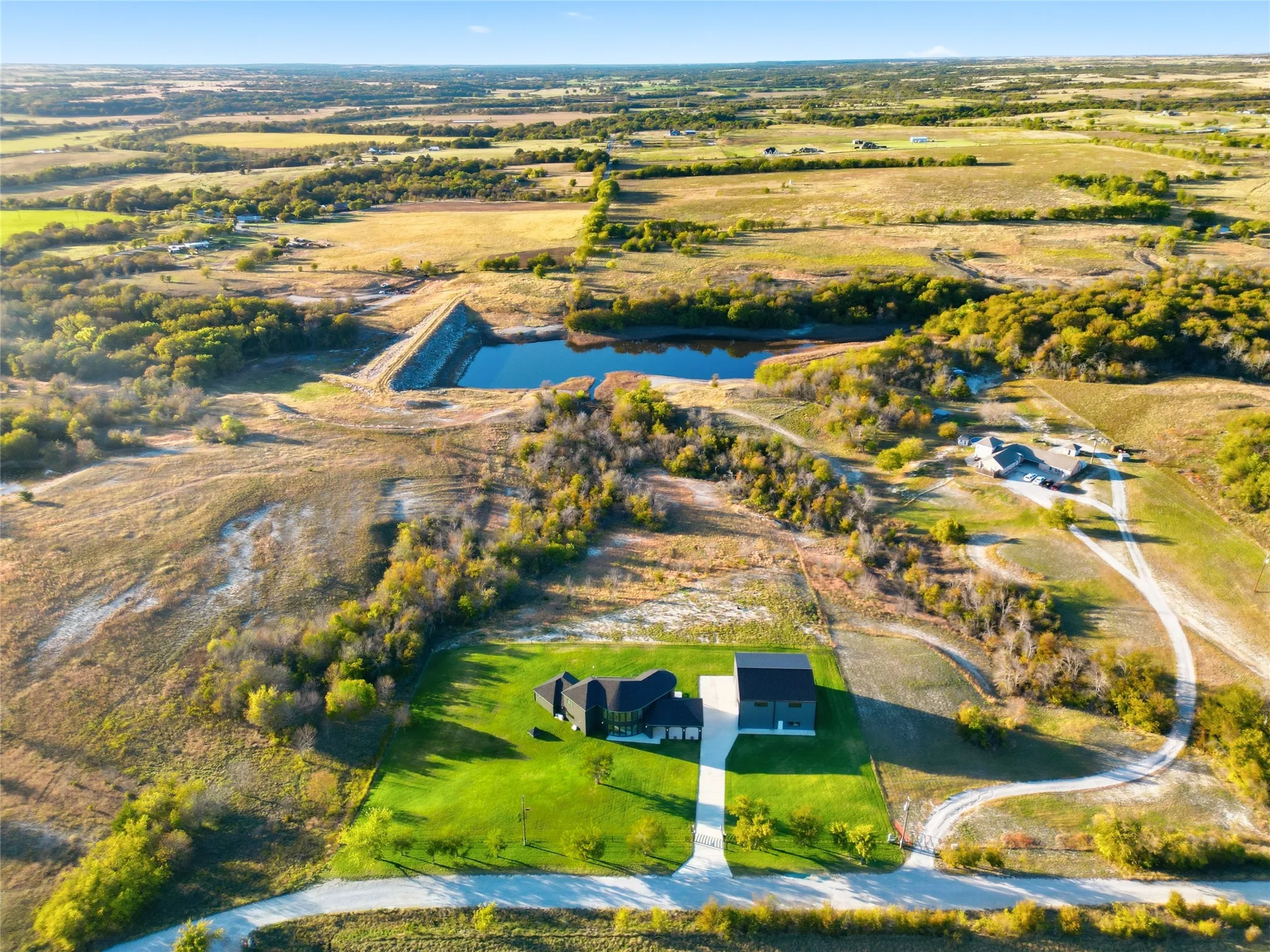 Single Family Residence For Sale in Wise County , 145 Rock Court, Decatur, Texas 76234, 3 Bedroom, 3 Bathroom, 3 Garage spaces, 3,861 Sqft, built in 2024, mls#21290309, Real Estate Agent in Decatur, Homes For Sale in Wise county, Homes For Sale in Decatur, Realtor in Decatur Texas, Real Estate Brokerage Independent Realty Texas, Luminita Cordes Realtor