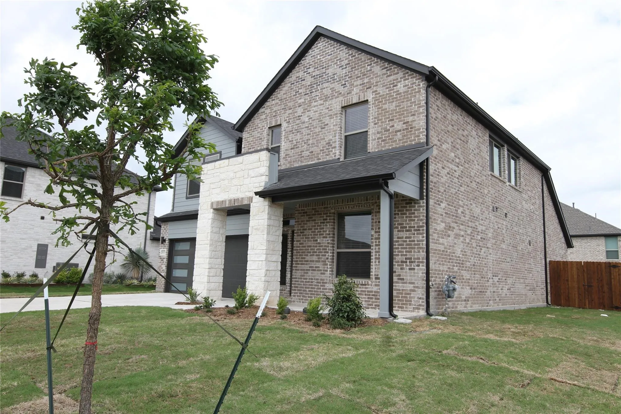 Single Family Residence For Sale in Kaufman County , 1629 Havenrock Drive, Forney, Texas 75126, 4 Bedroom, 3 Bathroom, 2 Garage spaces, 2,447 Sqft, built in 2021, mls#21300356, Real Estate Agent in Forney, Homes For Sale in Kaufman county, Homes For Sale in Forney, Realtor in Forney Texas, Real Estate Brokerage Independent Realty Texas, Luminita Cordes Realtor