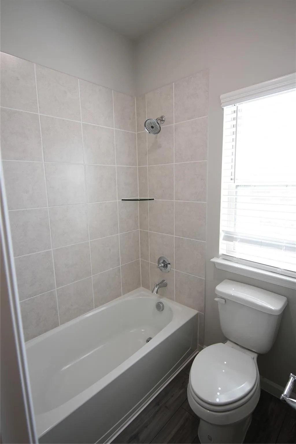 Single Family Residence For Sale in Kaufman County , 1629 Havenrock Drive, Forney, Texas 75126, 4 Bedroom, 3 Bathroom, 2 Garage spaces, 2,447 Sqft, built in 2021, mls#21300356, Real Estate Agent in Forney, Homes For Sale in Kaufman county, Homes For Sale in Forney, Realtor in Forney Texas, Real Estate Brokerage Independent Realty Texas, Luminita Cordes Realtor