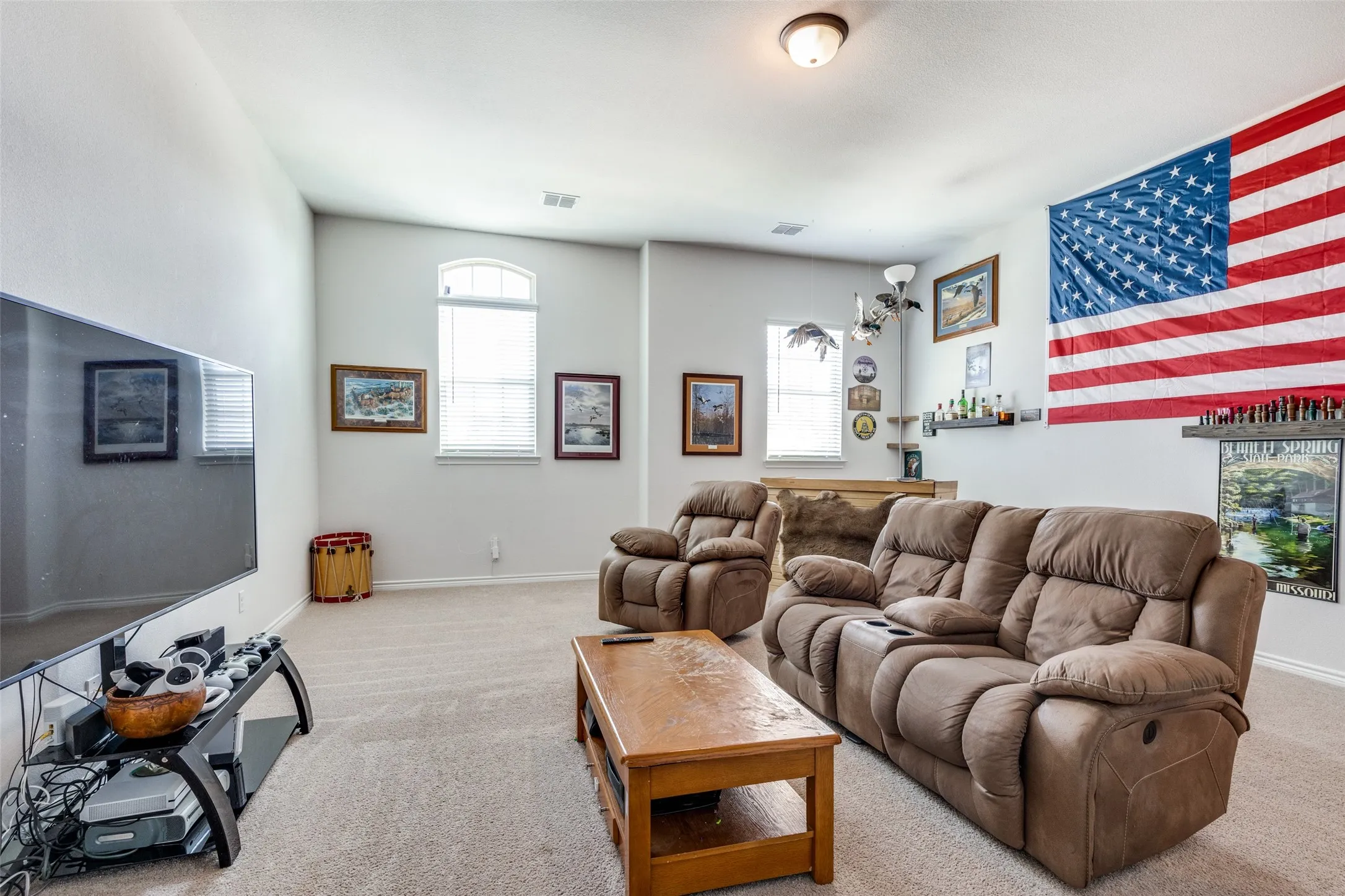 Single Family Residence For Rent in Tarrant County , 672 Harris Ridge Drive, Arlington, Texas 76002, 4 Bedroom, 3 Bathroom, 2 Garage spaces, 3,218 Sqft, built in 2019, mls#21300350, Real Estate Agent in Arlington, Homes For Rent in Tarrant county, Homes For Rent in Arlington, Realtor in Arlington Texas, Real Estate Brokerage Independent Realty Texas, Luminita Cordes Realtor