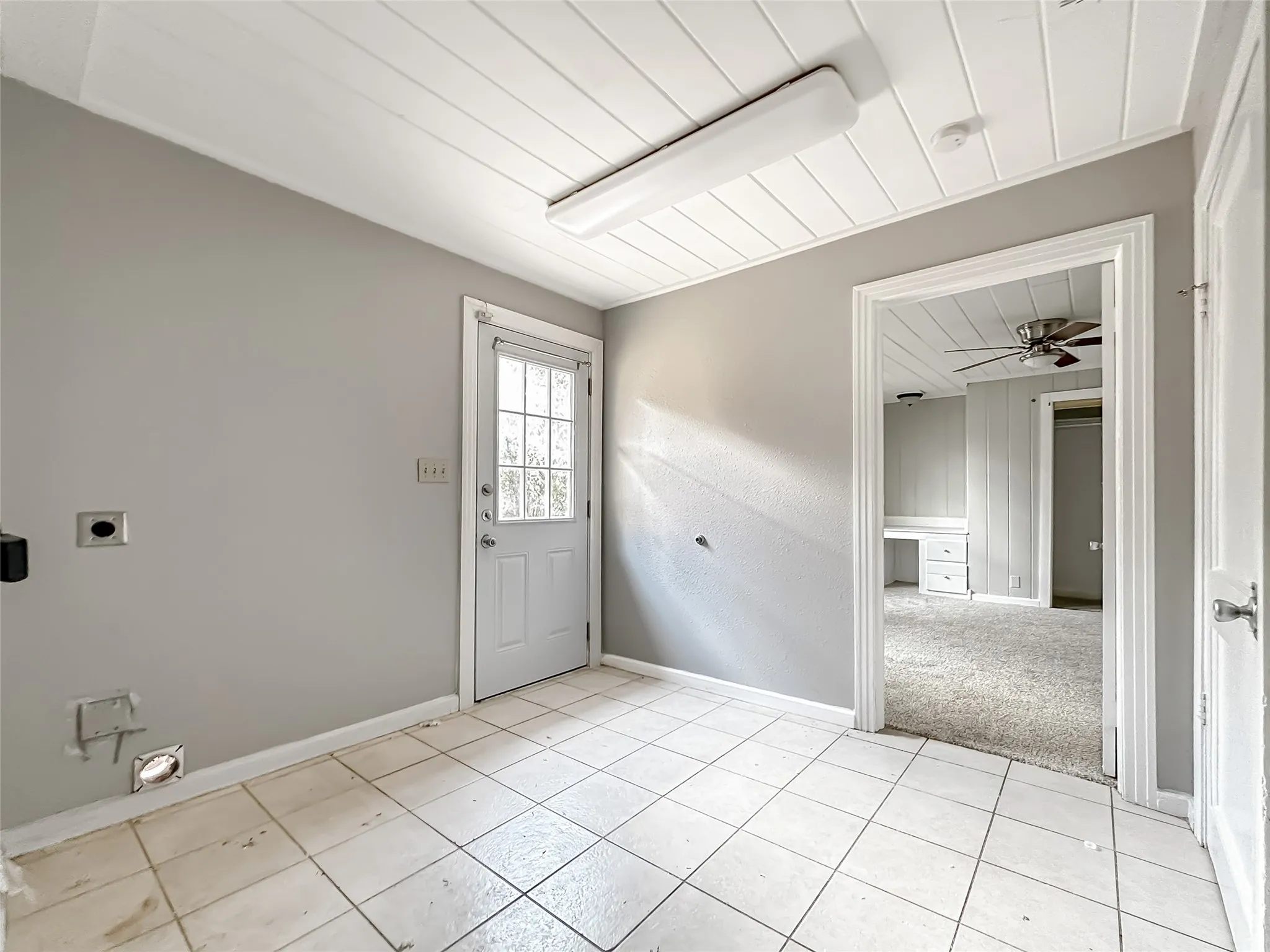 Single Family Residence For Rent in Dallas County , 6340 Parkdale Drive, Dallas, Texas 75227, 3 Bedroom, 2 Bathroom, 1 Garage spaces, 1,287 Sqft, built in 1948, mls#21293386, Real Estate Agent in Dallas, Homes For Rent in Dallas county, Homes For Rent in Dallas, Realtor in Dallas Texas, Real Estate Brokerage Independent Realty Texas, Luminita Cordes Realtor