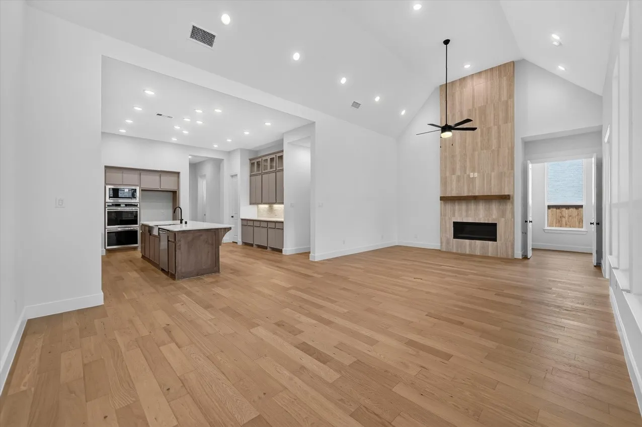 Single Family Residence For Sale in Denton County , 4726 Cordwood Drive, Celina, Texas 75078, 4 Bedroom, 4 Bathroom, 3 Garage spaces, 2,887 Sqft, built in 2026, mls#21300295, Real Estate Agent in Celina, Homes For Sale in Denton county, Homes For Sale in Celina, Realtor in Celina Texas, Real Estate Brokerage Independent Realty Texas, Luminita Cordes Realtor