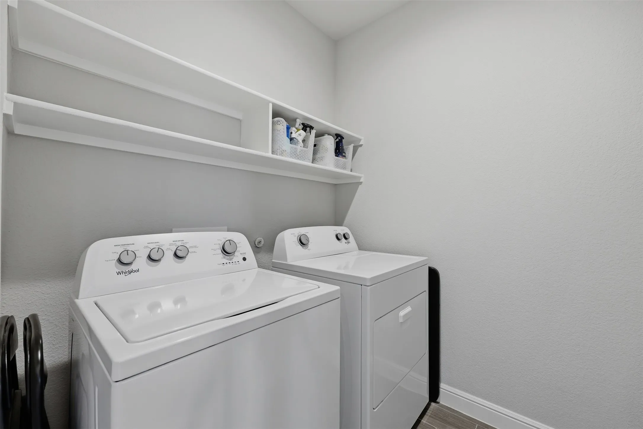 Single Family Residence For Sale in Parker County , 2341 Waggoner Ranch Drive, Weatherford, Texas 76087, 3 Bedroom, 2 Bathroom, 2 Garage spaces, 1,656 Sqft, built in 2022, mls#21300338, Real Estate Agent in Weatherford, Homes For Sale in Parker county, Homes For Sale in Weatherford, Realtor in Weatherford Texas, Real Estate Brokerage Independent Realty Texas, Luminita Cordes Realtor