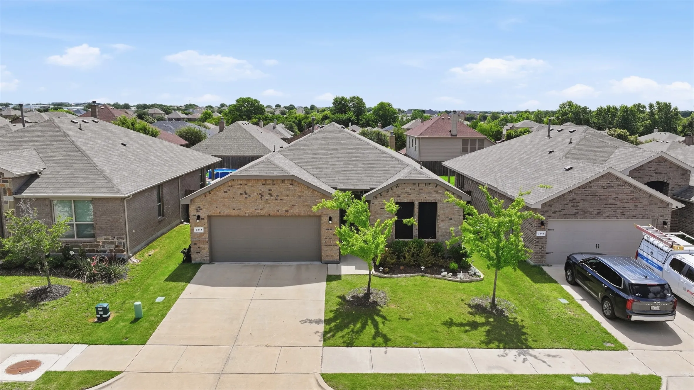 Single Family Residence For Sale in Parker County , 2341 Waggoner Ranch Drive, Weatherford, Texas 76087, 3 Bedroom, 2 Bathroom, 2 Garage spaces, 1,656 Sqft, built in 2022, mls#21300338, Real Estate Agent in Weatherford, Homes For Sale in Parker county, Homes For Sale in Weatherford, Realtor in Weatherford Texas, Real Estate Brokerage Independent Realty Texas, Luminita Cordes Realtor