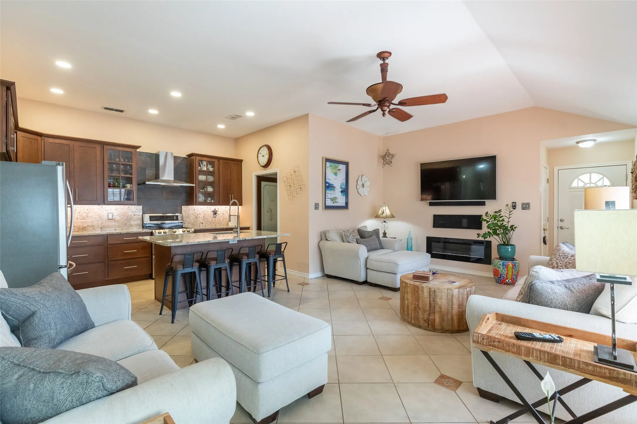 Duplex For Sale in Taylor County , 2133 Patriot Commons Road, Abilene, Texas 79601, 6 Bedroom, 4 Bathroom, 2 Garage spaces, 2,698 Sqft, built in 1999, mls#21296335, Real Estate Agent in Abilene, Homes For Sale in Taylor county, Homes For Sale in Abilene, Realtor in Abilene Texas, Real Estate Brokerage Independent Realty Texas, Luminita Cordes Realtor