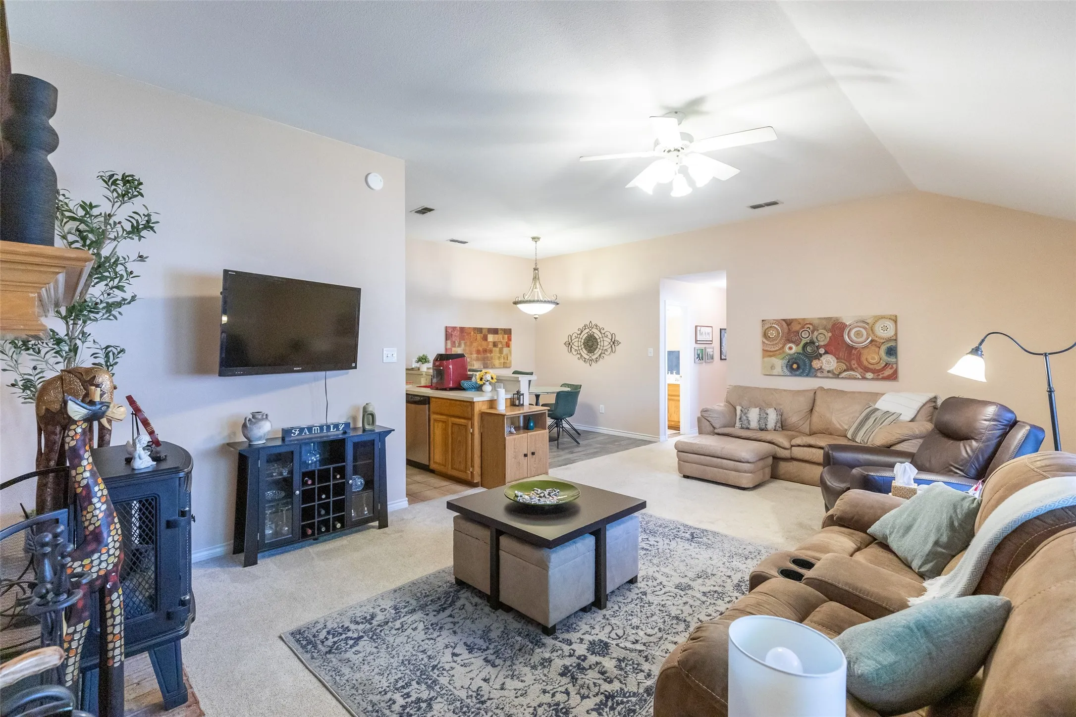 Duplex For Sale in Taylor County , 2133 Patriot Commons Road, Abilene, Texas 79601, 6 Bedroom, 4 Bathroom, 2 Garage spaces, 2,698 Sqft, built in 1999, mls#21296335, Real Estate Agent in Abilene, Homes For Sale in Taylor county, Homes For Sale in Abilene, Realtor in Abilene Texas, Real Estate Brokerage Independent Realty Texas, Luminita Cordes Realtor