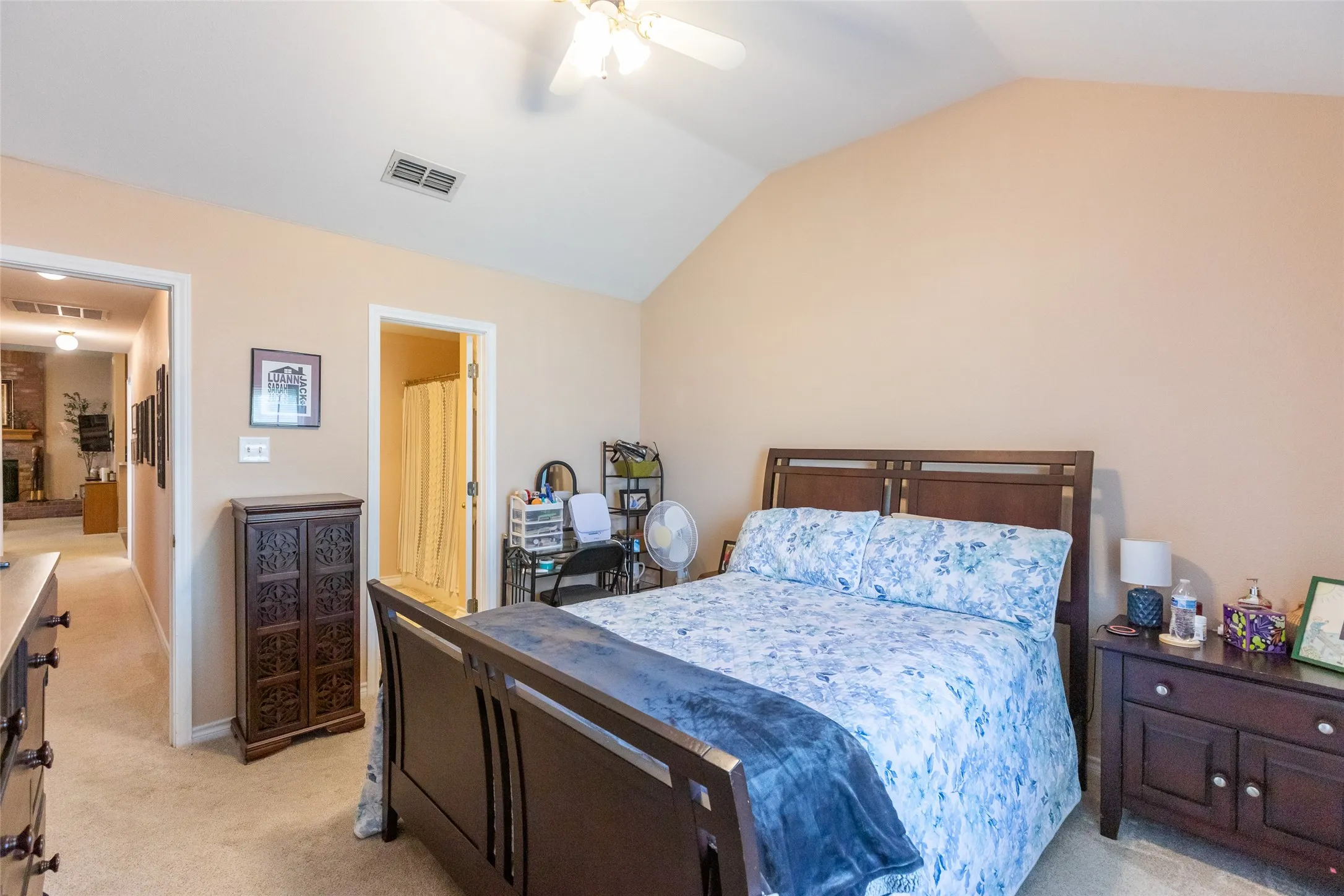 Duplex For Sale in Taylor County , 2133 Patriot Commons Road, Abilene, Texas 79601, 6 Bedroom, 4 Bathroom, 2 Garage spaces, 2,698 Sqft, built in 1999, mls#21296335, Real Estate Agent in Abilene, Homes For Sale in Taylor county, Homes For Sale in Abilene, Realtor in Abilene Texas, Real Estate Brokerage Independent Realty Texas, Luminita Cordes Realtor