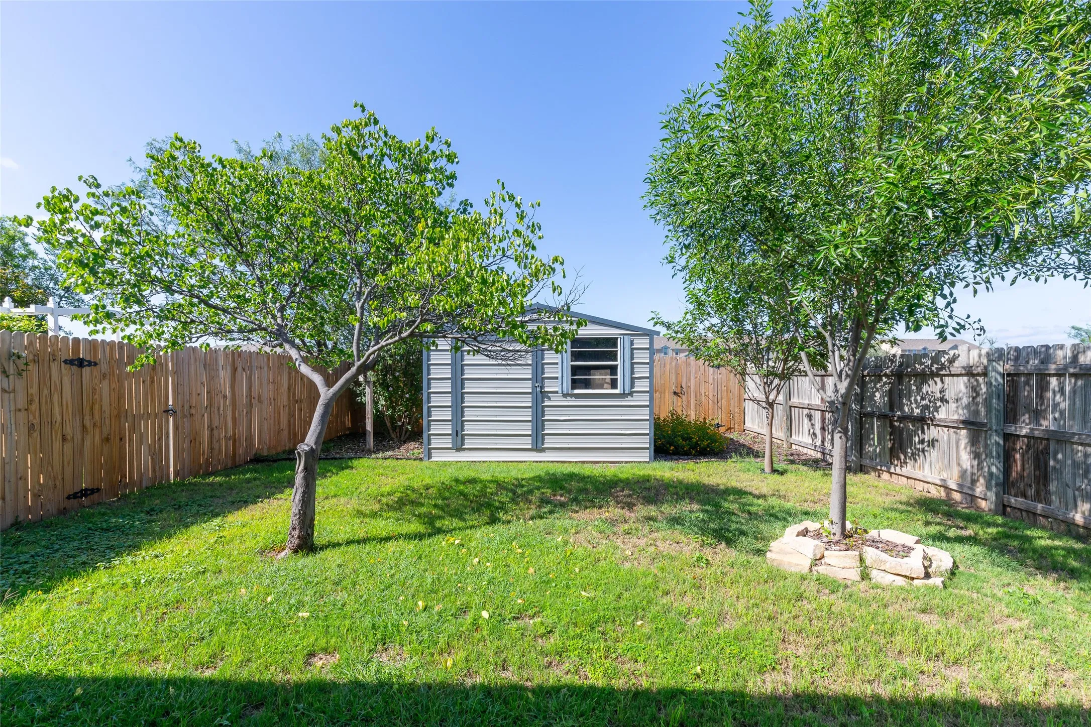 Duplex For Sale in Taylor County , 2133 Patriot Commons Road, Abilene, Texas 79601, 6 Bedroom, 4 Bathroom, 2 Garage spaces, 2,698 Sqft, built in 1999, mls#21296335, Real Estate Agent in Abilene, Homes For Sale in Taylor county, Homes For Sale in Abilene, Realtor in Abilene Texas, Real Estate Brokerage Independent Realty Texas, Luminita Cordes Realtor
