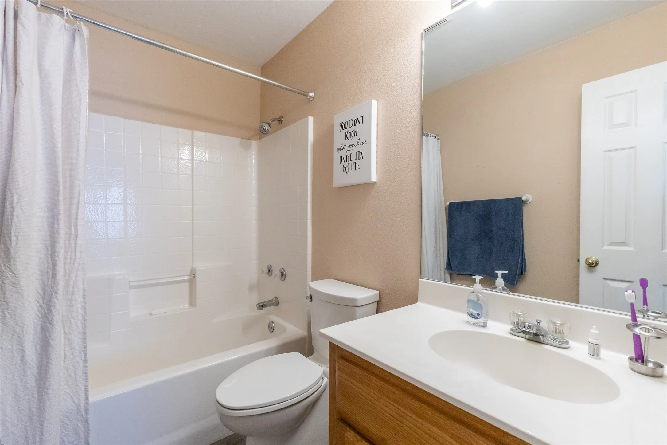 Duplex For Sale in Taylor County , 2133 Patriot Commons Road, Abilene, Texas 79601, 6 Bedroom, 4 Bathroom, 2 Garage spaces, 2,698 Sqft, built in 1999, mls#21296335, Real Estate Agent in Abilene, Homes For Sale in Taylor county, Homes For Sale in Abilene, Realtor in Abilene Texas, Real Estate Brokerage Independent Realty Texas, Luminita Cordes Realtor
