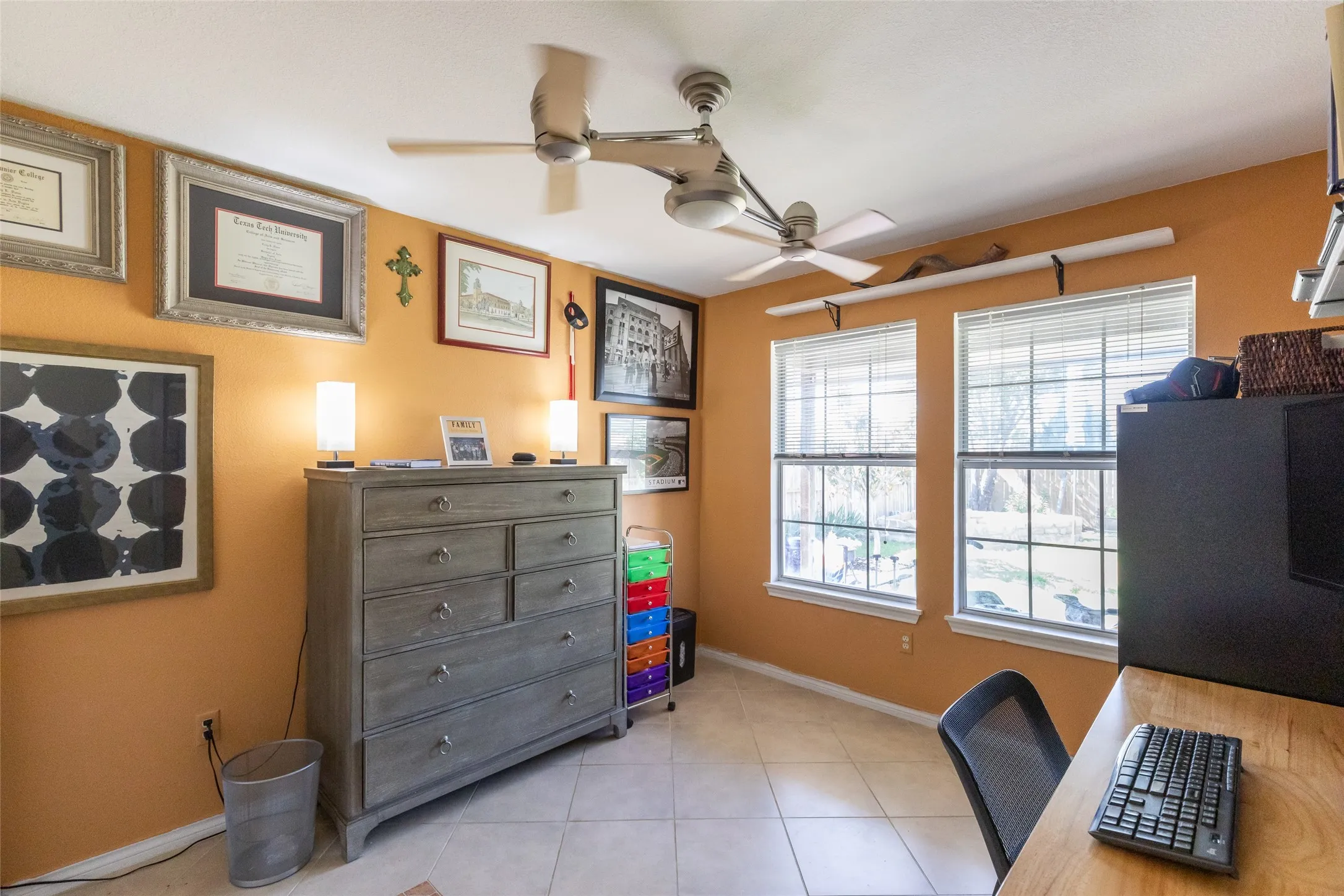 Duplex For Sale in Taylor County , 2133 Patriot Commons Road, Abilene, Texas 79601, 6 Bedroom, 4 Bathroom, 2 Garage spaces, 2,698 Sqft, built in 1999, mls#21296335, Real Estate Agent in Abilene, Homes For Sale in Taylor county, Homes For Sale in Abilene, Realtor in Abilene Texas, Real Estate Brokerage Independent Realty Texas, Luminita Cordes Realtor
