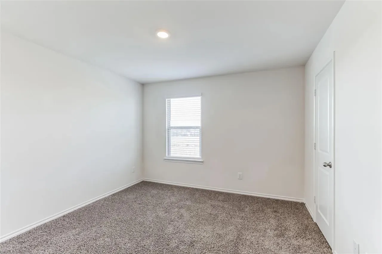 Single Family Residence For Rent in Grayson County , 3124 Sweetwater Way, Sherman, Texas 75090, 4 Bedroom, 3 Bathroom, 2 Garage spaces, 2,262 Sqft, built in 2022, mls#21292379, Real Estate Agent in Sherman, Homes For Rent in Grayson county, Homes For Rent in Sherman, Realtor in Sherman Texas, Real Estate Brokerage Independent Realty Texas, Luminita Cordes Realtor