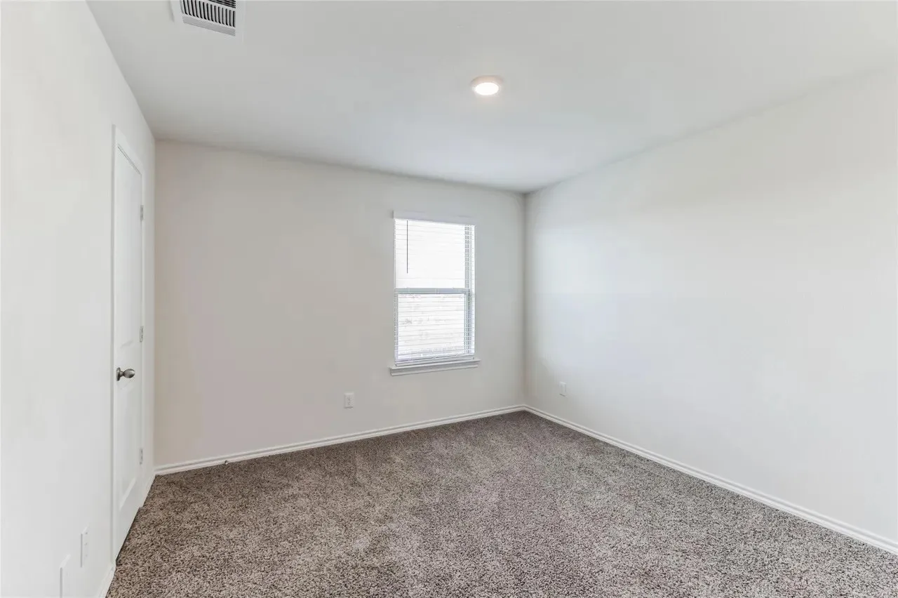 Single Family Residence For Rent in Grayson County , 3124 Sweetwater Way, Sherman, Texas 75090, 4 Bedroom, 3 Bathroom, 2 Garage spaces, 2,262 Sqft, built in 2022, mls#21292379, Real Estate Agent in Sherman, Homes For Rent in Grayson county, Homes For Rent in Sherman, Realtor in Sherman Texas, Real Estate Brokerage Independent Realty Texas, Luminita Cordes Realtor