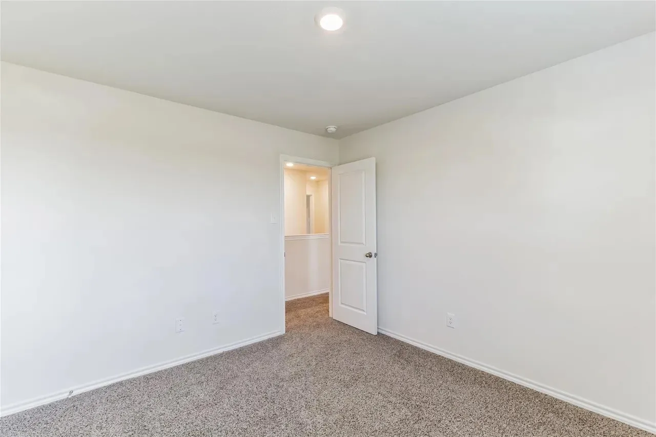 Single Family Residence For Rent in Grayson County , 3124 Sweetwater Way, Sherman, Texas 75090, 4 Bedroom, 3 Bathroom, 2 Garage spaces, 2,262 Sqft, built in 2022, mls#21292379, Real Estate Agent in Sherman, Homes For Rent in Grayson county, Homes For Rent in Sherman, Realtor in Sherman Texas, Real Estate Brokerage Independent Realty Texas, Luminita Cordes Realtor