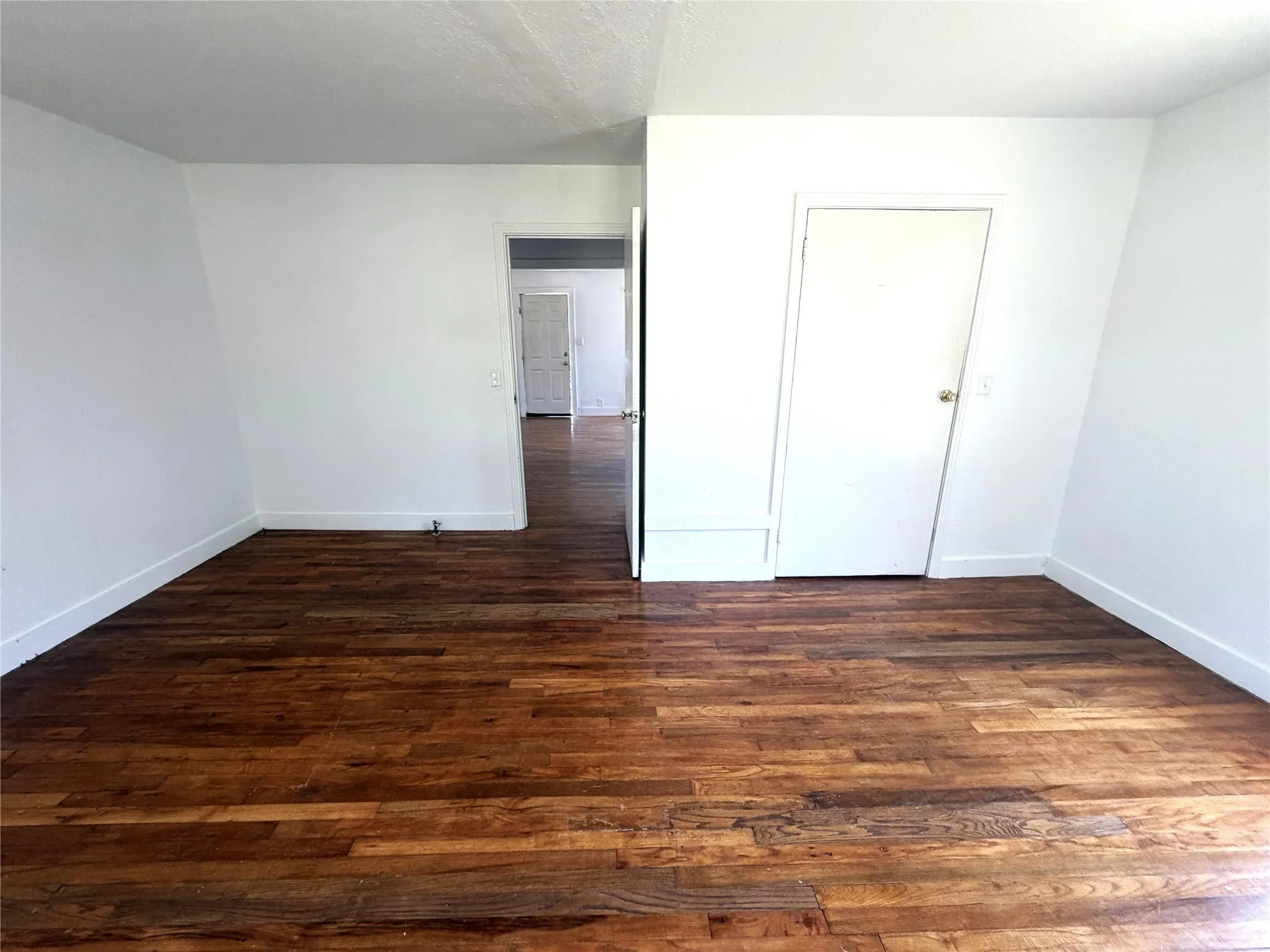 Single Family Residence For Sale in Eastland County , 707 E 23rd Street, Cisco, Texas 76437, 1 Bedroom, 1 Bathroom, Garage spaces, 780 Sqft, built in 1955, mls#21300378, Real Estate Agent in Cisco, Homes For Sale in Eastland county, Homes For Sale in Cisco, Realtor in Cisco Texas, Real Estate Brokerage Independent Realty Texas, Luminita Cordes Realtor