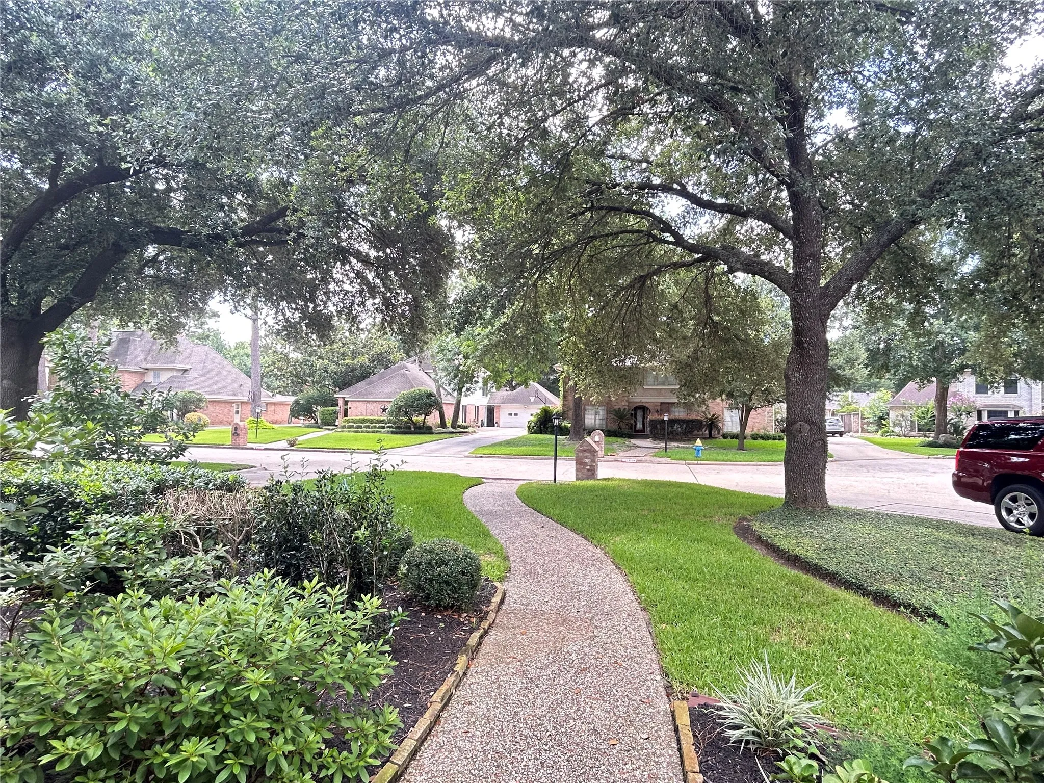 Serene setting...so nice!