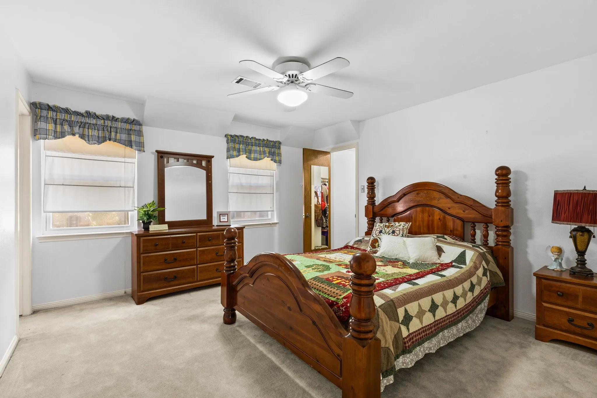 All bedrooms are large and have WI closests!