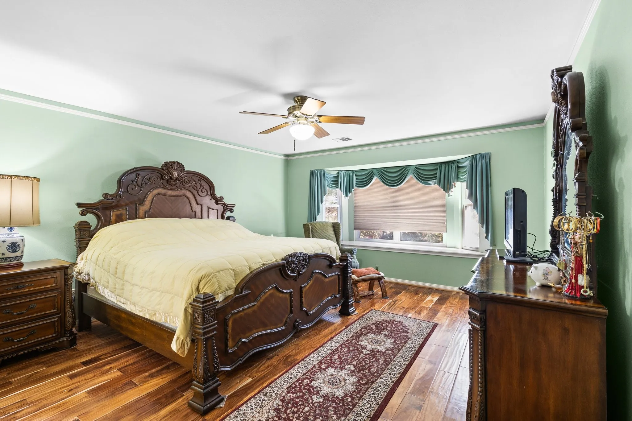 Single Family Residence For Sale in Harris County , 5602 Fountainbridge Ln, Houston, Texas 77069, 4 Bedrooms, 3 Bathrooms, 2 Garage spaces, 2,824 Sqft, built in 1979, Price $374,900, mls#21300340, Real Estate Agent in Houston, Homes For Sale in Harris county, Homes For Sale in Houston, Realtor in Houston Texas, Real Estate Brokerage Independent Realty Texas, Luminita Cordes Realtor