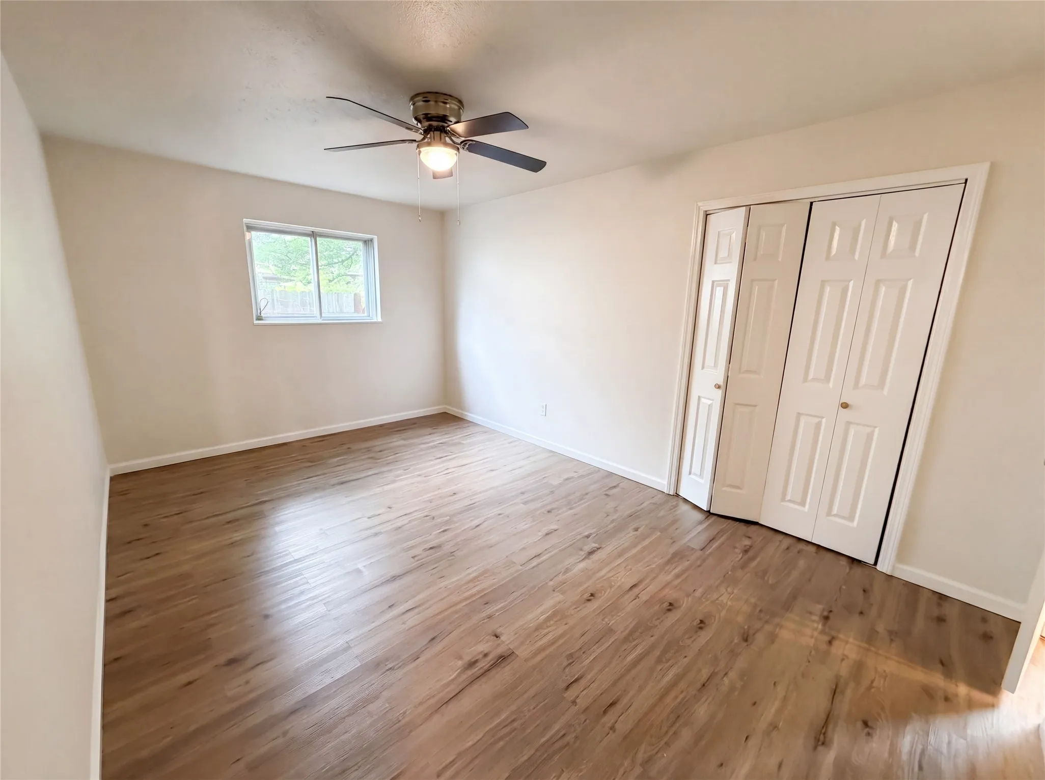 Single Family Residence For Sale in Mc Lennan County , 3720 Wingate Drive, Waco, Texas 76706, 4 Bedroom, 2 Bathroom, Garage spaces, 1,719 Sqft, built in 1967, mls#21283220, Real Estate Agent in Waco, Homes For Sale in Mc Lennan county, Homes For Sale in Waco, Realtor in Waco Texas, Real Estate Brokerage Independent Realty Texas, Luminita Cordes Realtor