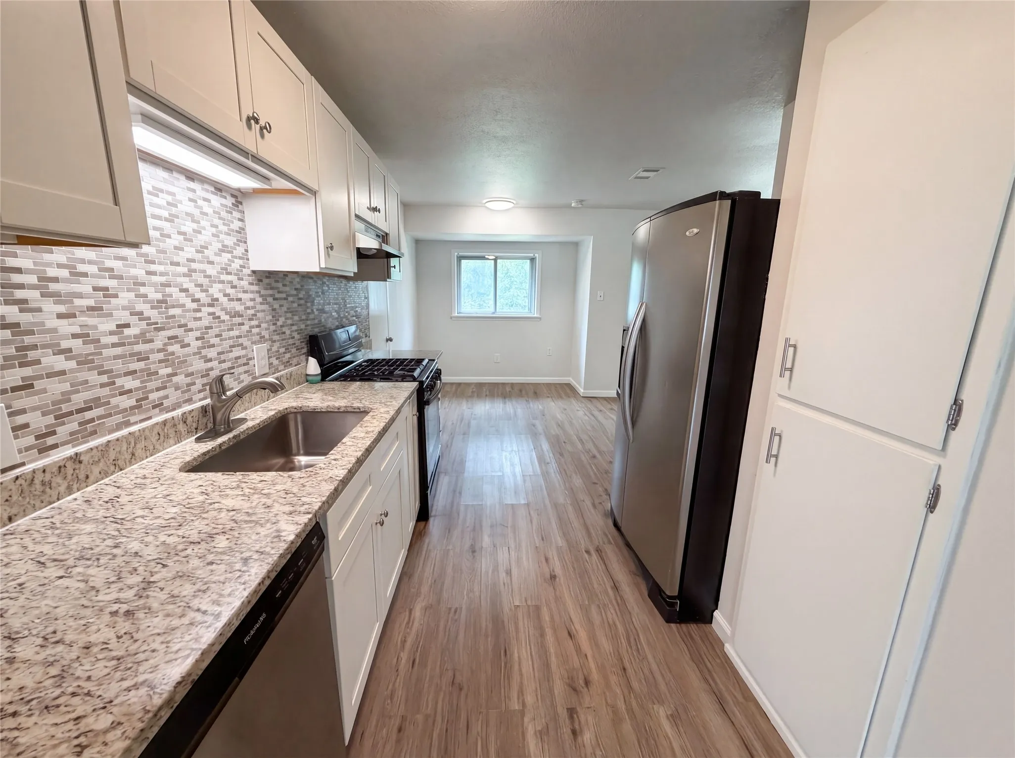 Single Family Residence For Sale in Mc Lennan County , 3720 Wingate Drive, Waco, Texas 76706, 4 Bedroom, 2 Bathroom, Garage spaces, 1,719 Sqft, built in 1967, mls#21283220, Real Estate Agent in Waco, Homes For Sale in Mc Lennan county, Homes For Sale in Waco, Realtor in Waco Texas, Real Estate Brokerage Independent Realty Texas, Luminita Cordes Realtor