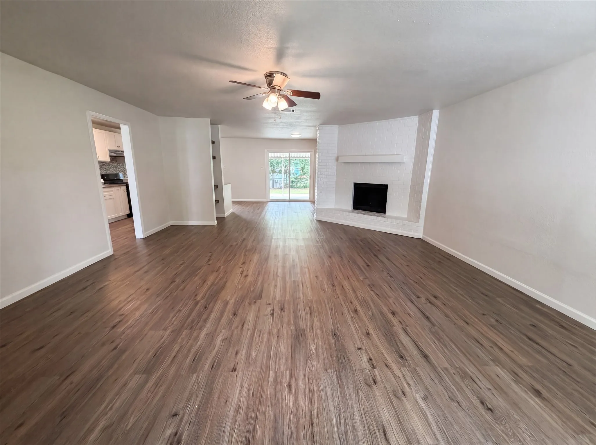 Single Family Residence For Sale in Mc Lennan County , 3720 Wingate Drive, Waco, Texas 76706, 4 Bedroom, 2 Bathroom, Garage spaces, 1,719 Sqft, built in 1967, mls#21283220, Real Estate Agent in Waco, Homes For Sale in Mc Lennan county, Homes For Sale in Waco, Realtor in Waco Texas, Real Estate Brokerage Independent Realty Texas, Luminita Cordes Realtor