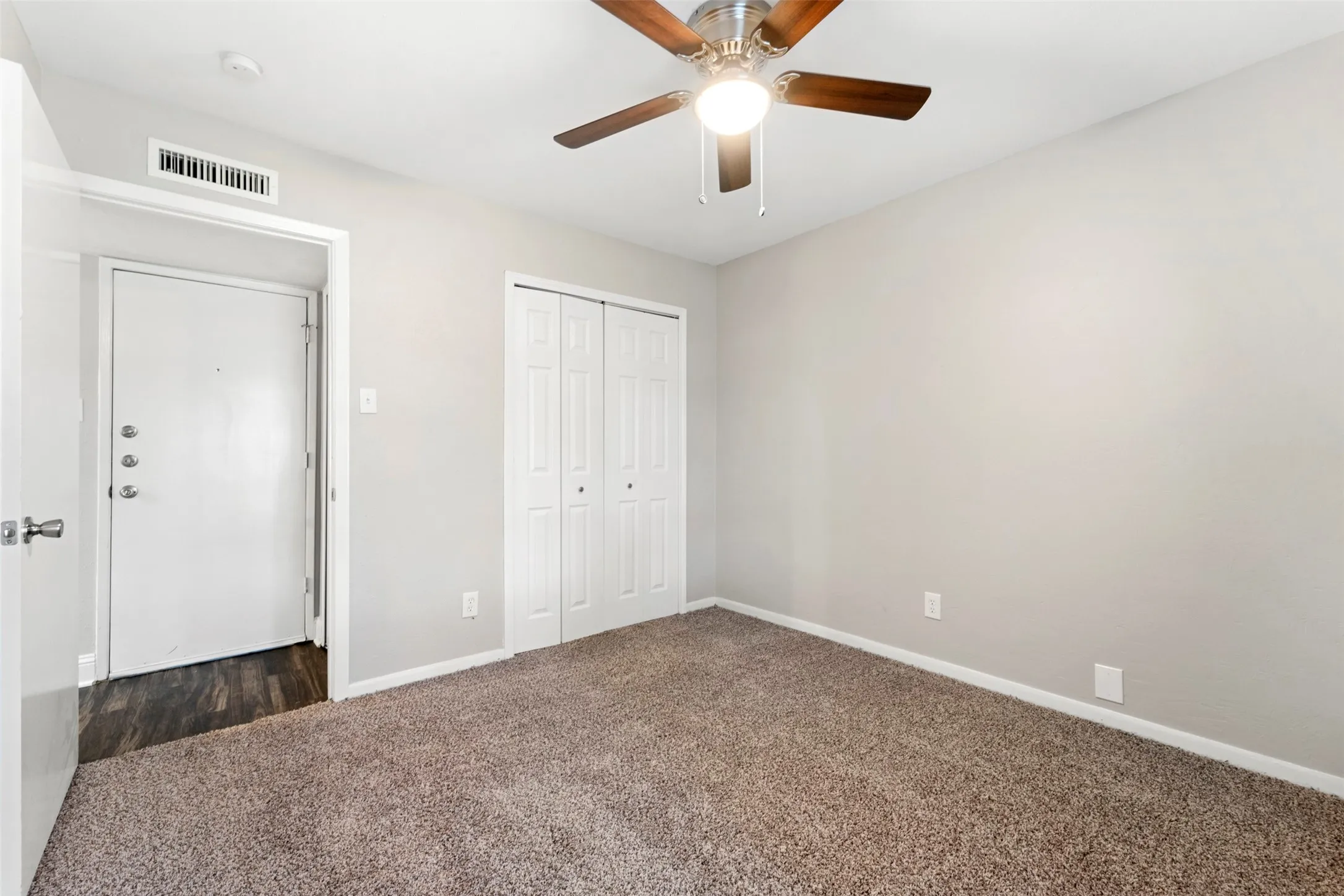 Single Family Residence For Sale in Collin County , 928 Overdowns Drive, Plano, Texas 75023, 3 Bedrooms, 2 Bathrooms, 2 Garage spaces, 1,458 Sqft, built in 1975, Price $364,000, mls#21300444, Real Estate Agent in Plano, Homes For Sale in Collin county, Homes For Sale in Plano, Realtor in Plano Texas, Real Estate Brokerage Independent Realty Texas, Luminita Cordes Realtor