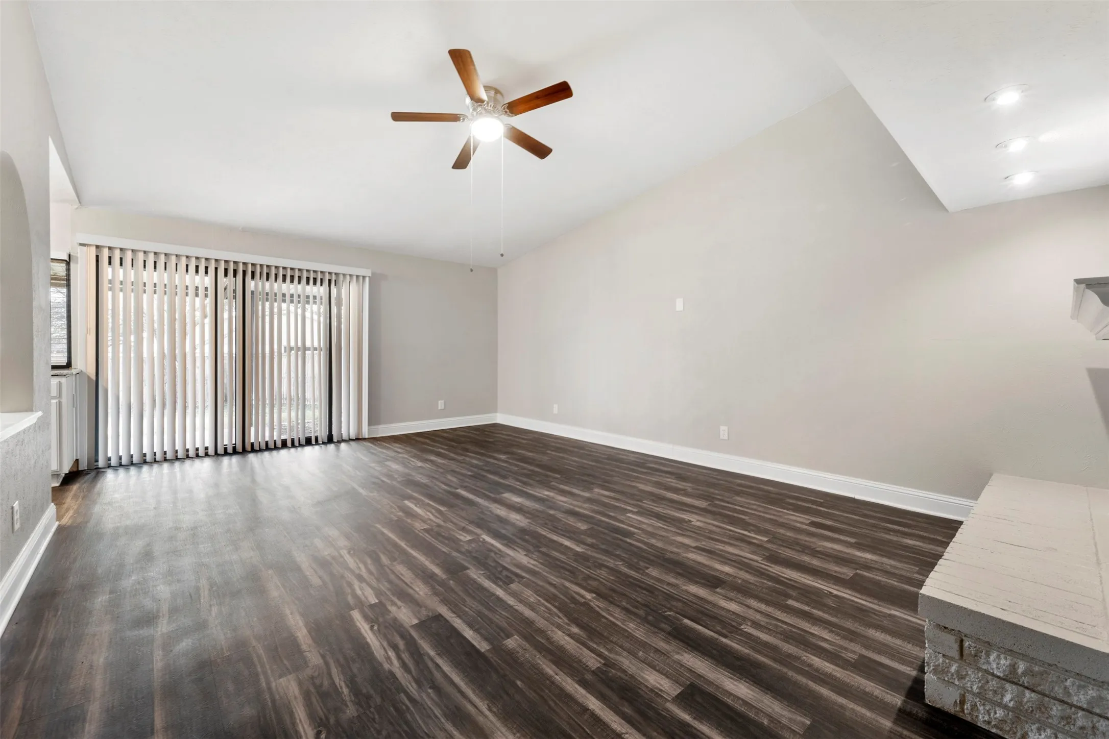 Single Family Residence For Sale in Collin County , 928 Overdowns Drive, Plano, Texas 75023, 3 Bedrooms, 2 Bathrooms, 2 Garage spaces, 1,458 Sqft, built in 1975, Price $364,000, mls#21300444, Real Estate Agent in Plano, Homes For Sale in Collin county, Homes For Sale in Plano, Realtor in Plano Texas, Real Estate Brokerage Independent Realty Texas, Luminita Cordes Realtor