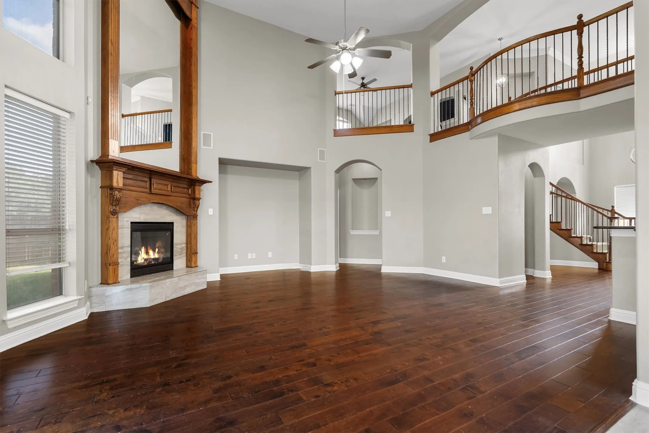 Single Family Residence For Sale in Denton County , 8381 Fullerton Street, Lantana, Texas 76226, 5 Bedroom, 4 Bathroom, 3 Garage spaces, 4,189 Sqft, built in 2006, mls#21295530, Real Estate Agent in Lantana, Homes For Sale in Denton county, Homes For Sale in Lantana, Realtor in Lantana Texas, Real Estate Brokerage Independent Realty Texas, Luminita Cordes Realtor