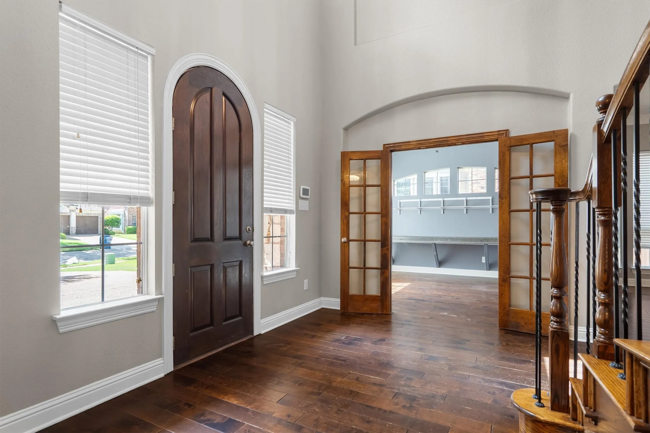 Single Family Residence For Sale in Denton County , 8381 Fullerton Street, Lantana, Texas 76226, 5 Bedroom, 4 Bathroom, 3 Garage spaces, 4,189 Sqft, built in 2006, mls#21295530, Real Estate Agent in Lantana, Homes For Sale in Denton county, Homes For Sale in Lantana, Realtor in Lantana Texas, Real Estate Brokerage Independent Realty Texas, Luminita Cordes Realtor