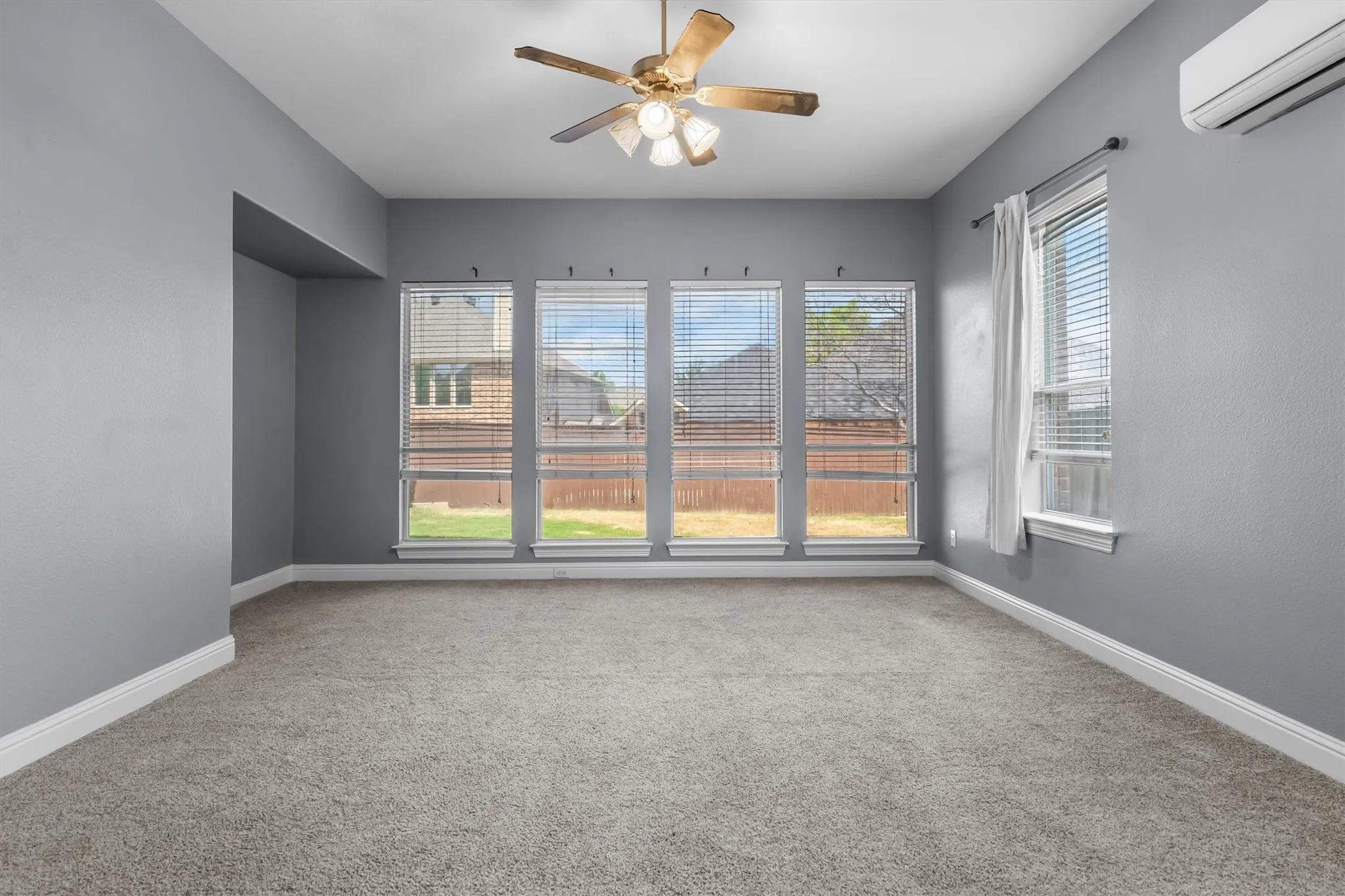 Single Family Residence For Sale in Denton County , 8381 Fullerton Street, Lantana, Texas 76226, 5 Bedroom, 4 Bathroom, 3 Garage spaces, 4,189 Sqft, built in 2006, mls#21295530, Real Estate Agent in Lantana, Homes For Sale in Denton county, Homes For Sale in Lantana, Realtor in Lantana Texas, Real Estate Brokerage Independent Realty Texas, Luminita Cordes Realtor